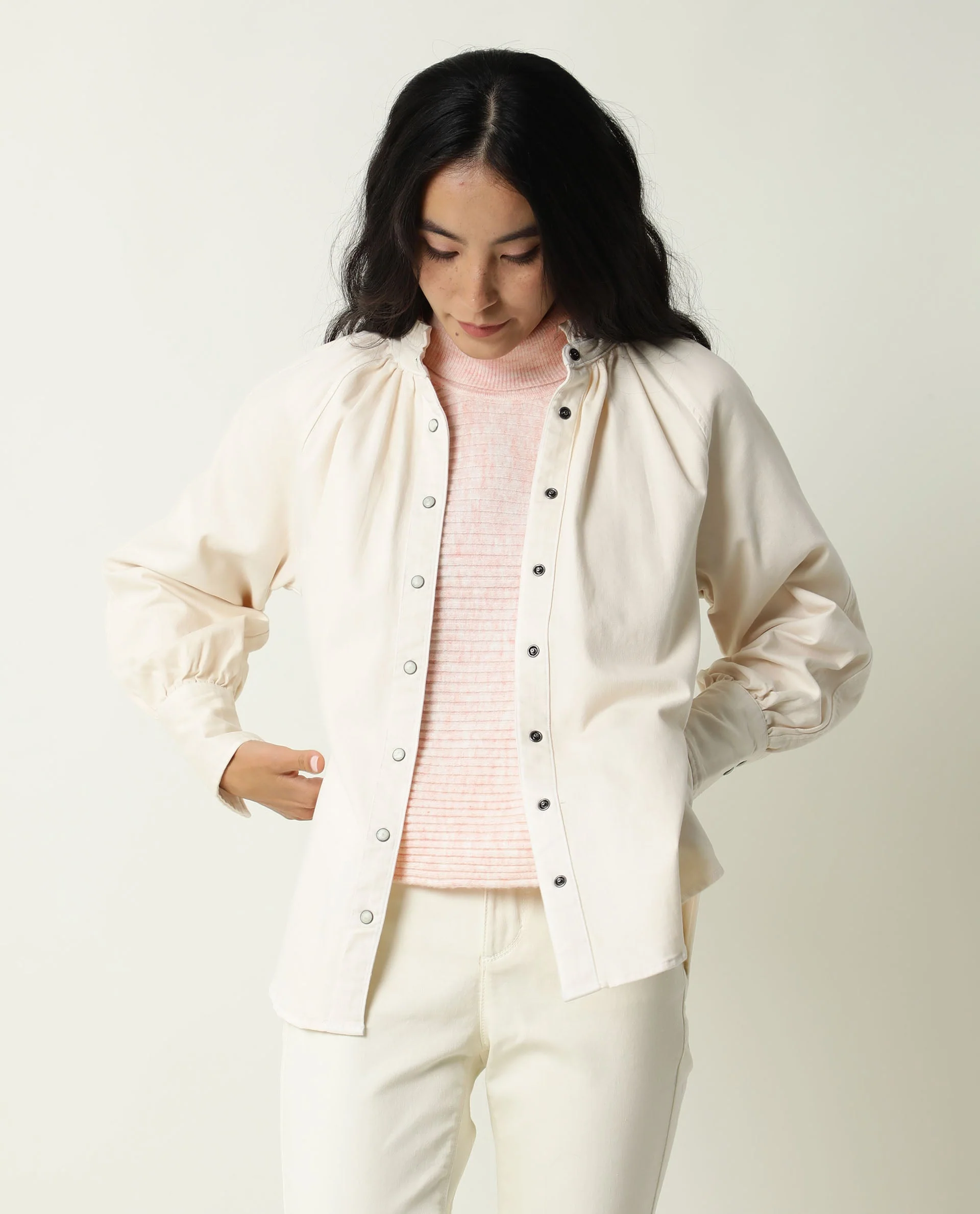 Rareism Women's Bellona Offwhite Cotton Sweetheart Neck Plain Regular Fit Jacket - Image 8