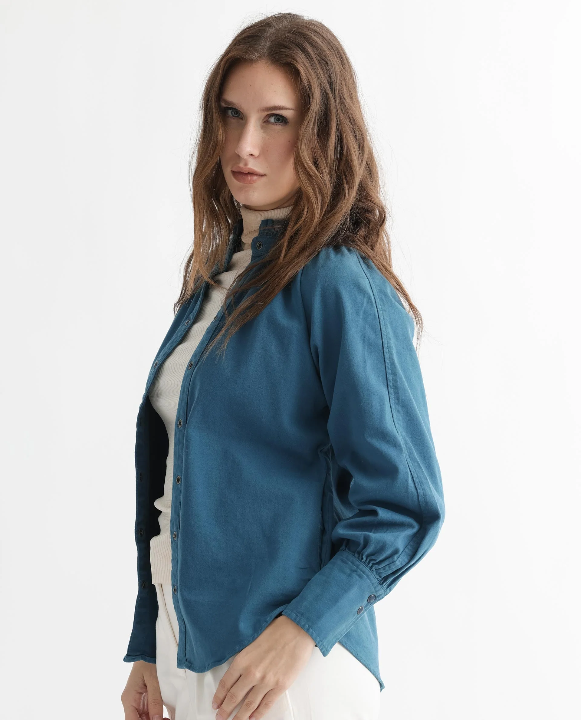 Rareism Women's Bellona Petrol Cotton Sweetheart Neck Plain Regular Fit Jacket - Image 5