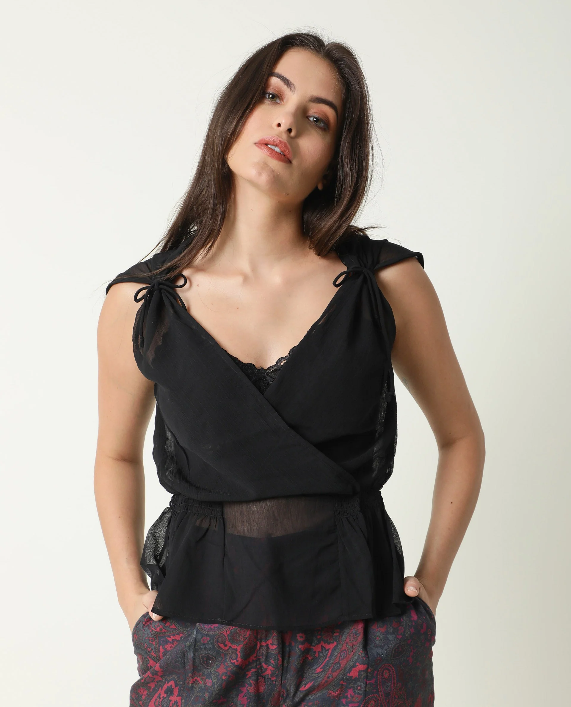 Rareism Women's Belong Black Viscose V-Neck Plain Sleeveless Regular Fit Top