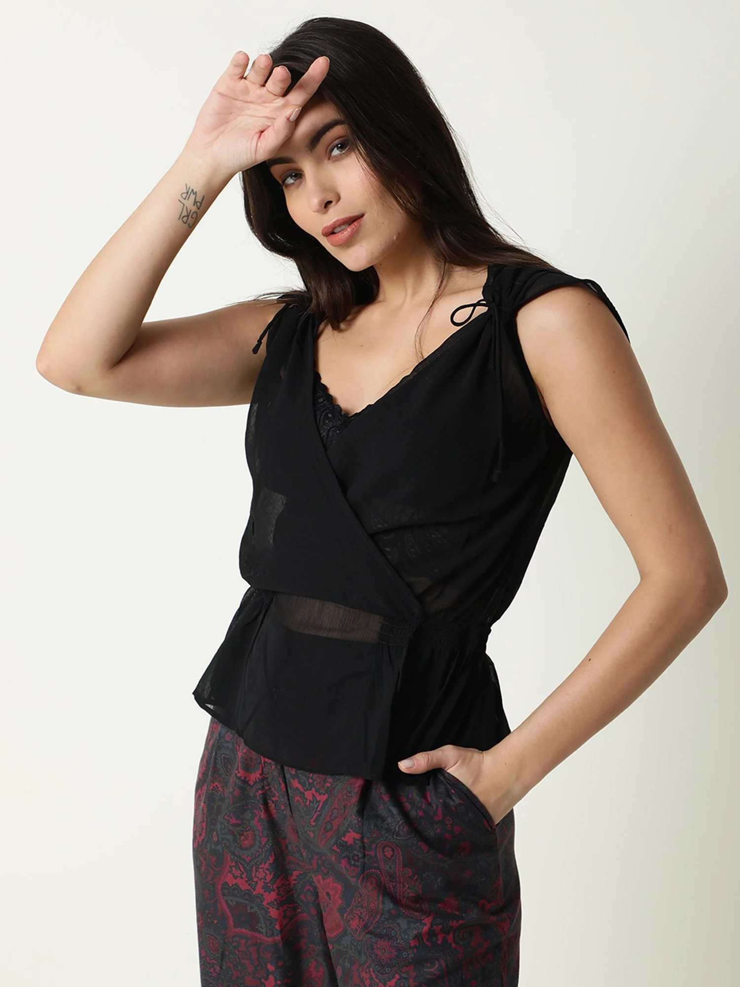 Rareism Women's Belong Black Viscose V-Neck Plain Sleeveless Regular Fit Top - Image 7