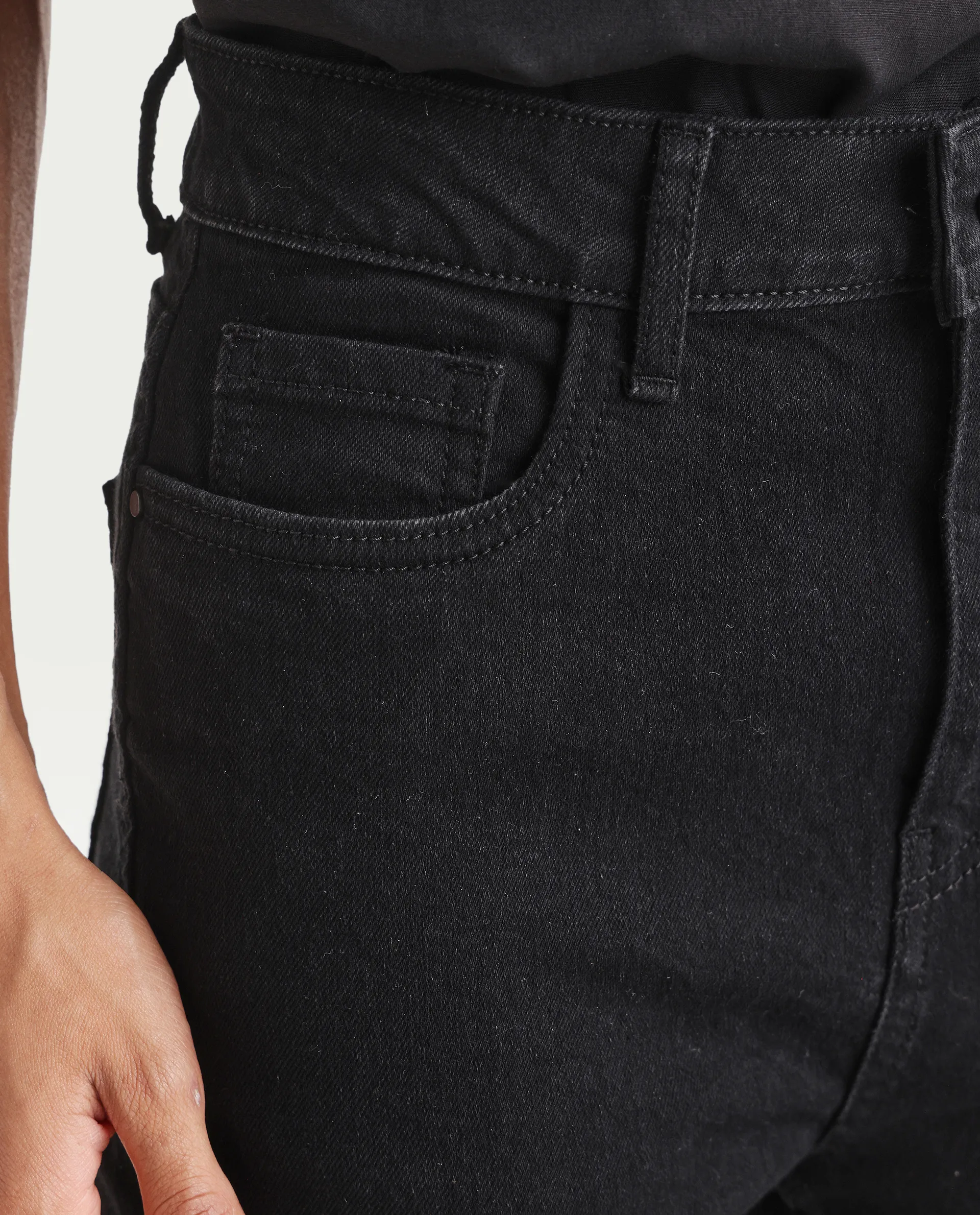 Rareism Women's Benob Black Cotton Blend Bootcut Plain Jeans - Image 6