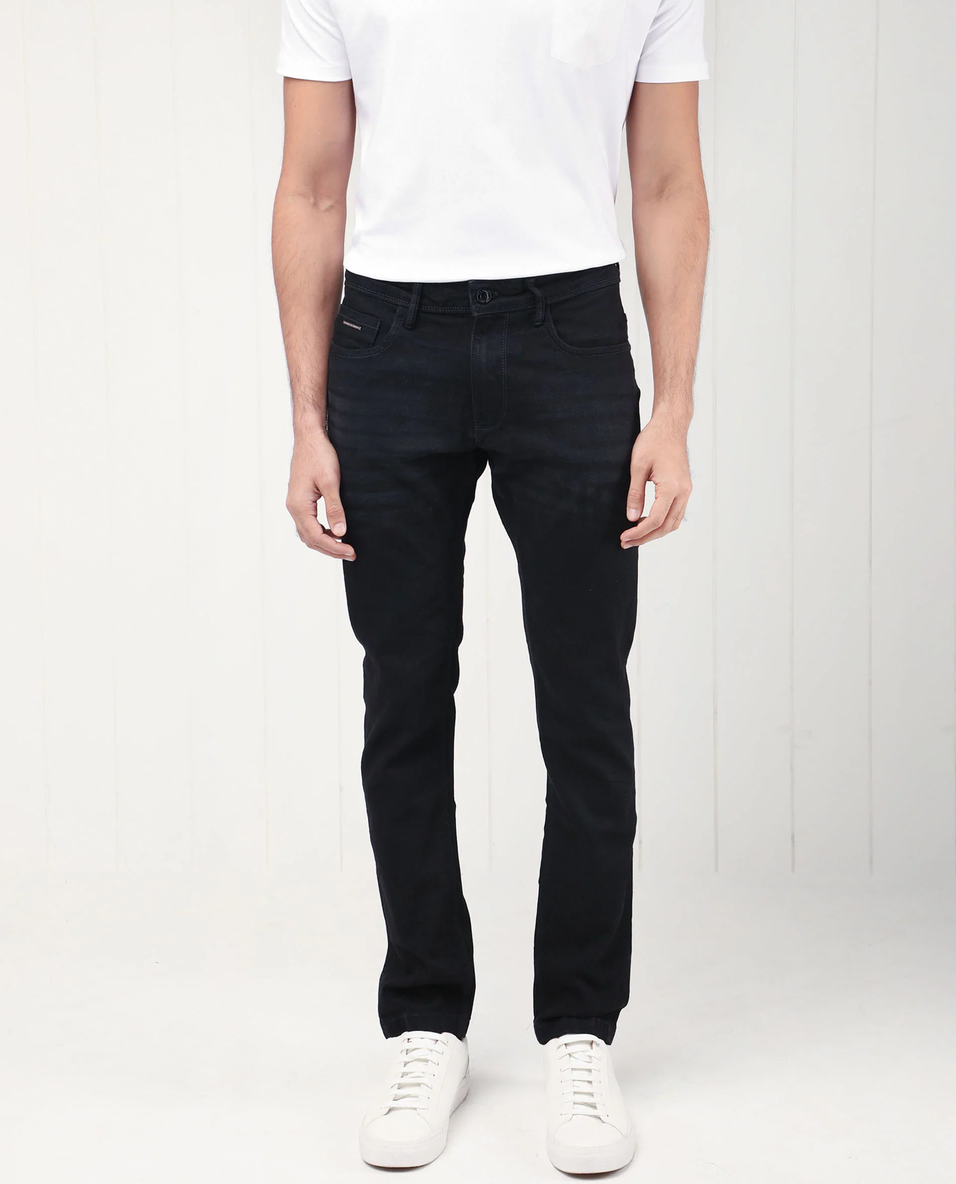 Rare Rabbit Men's Benoit Black Cotton Plain Hawk Slim Fit Jeans