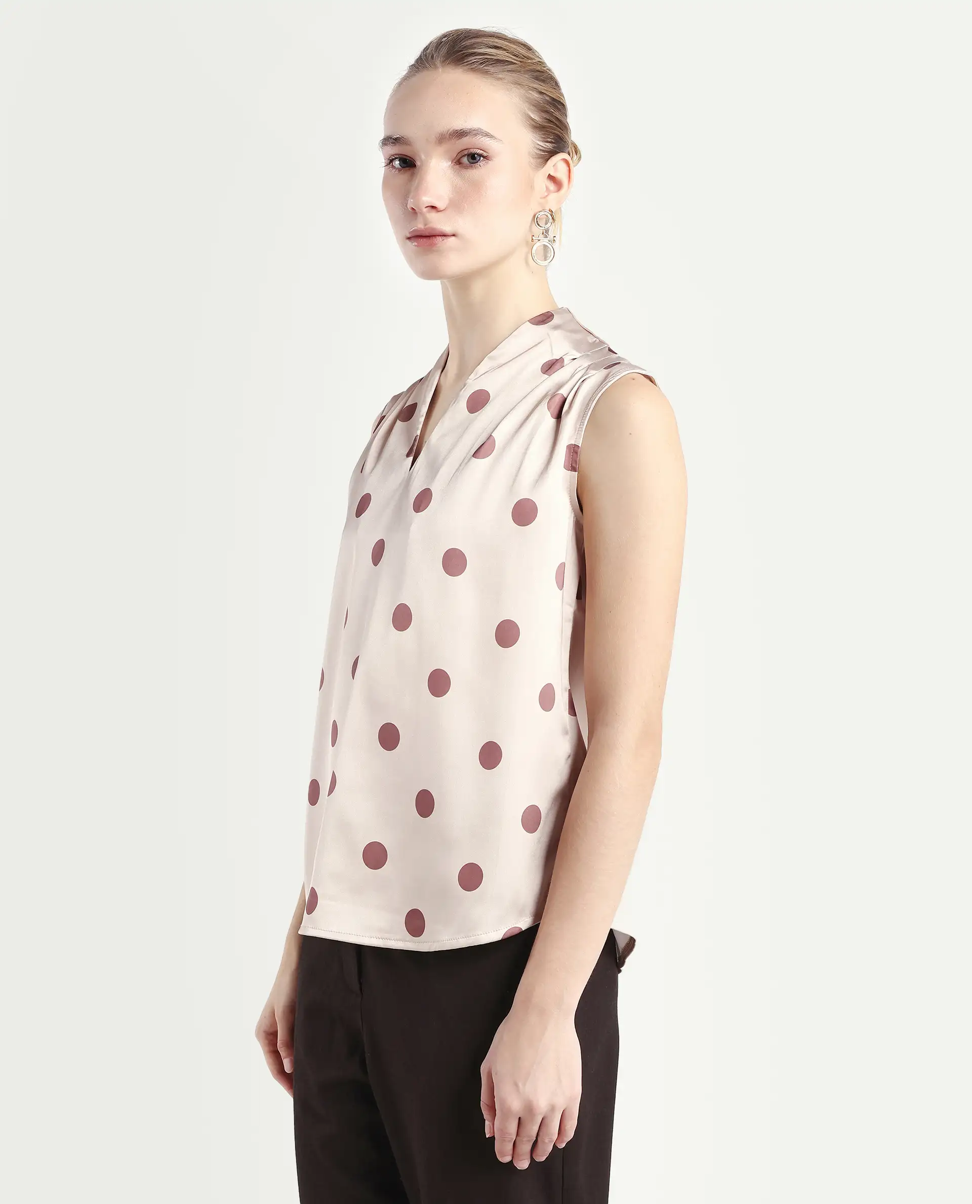 Rareism Women's Berdo-T Beige Polyester V-Neck Polka Print Sleeveless Regular Fit Top - Image 5