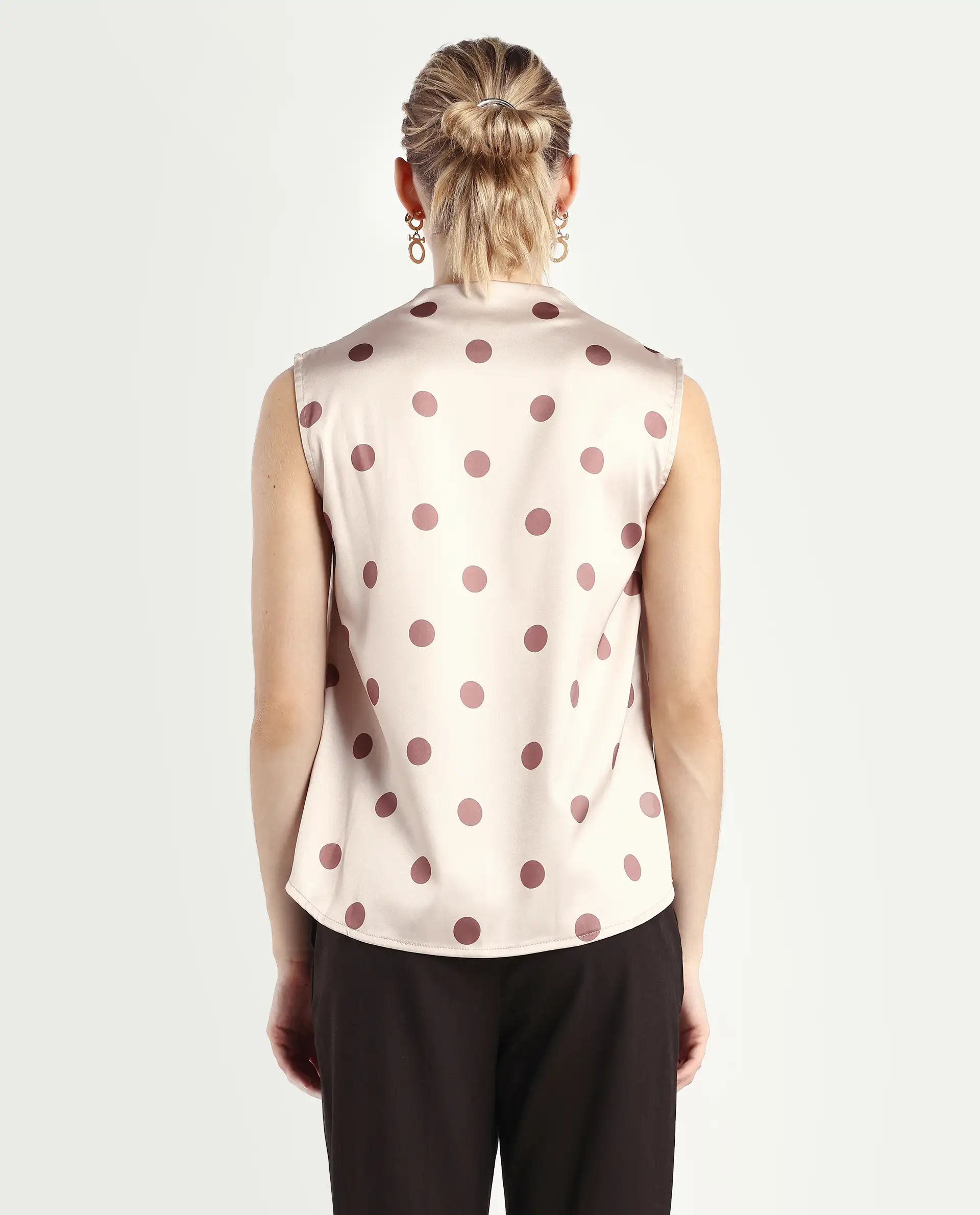 Rareism Women's Berdo-T Beige Polyester V-Neck Polka Print Sleeveless Regular Fit Top - Image 7