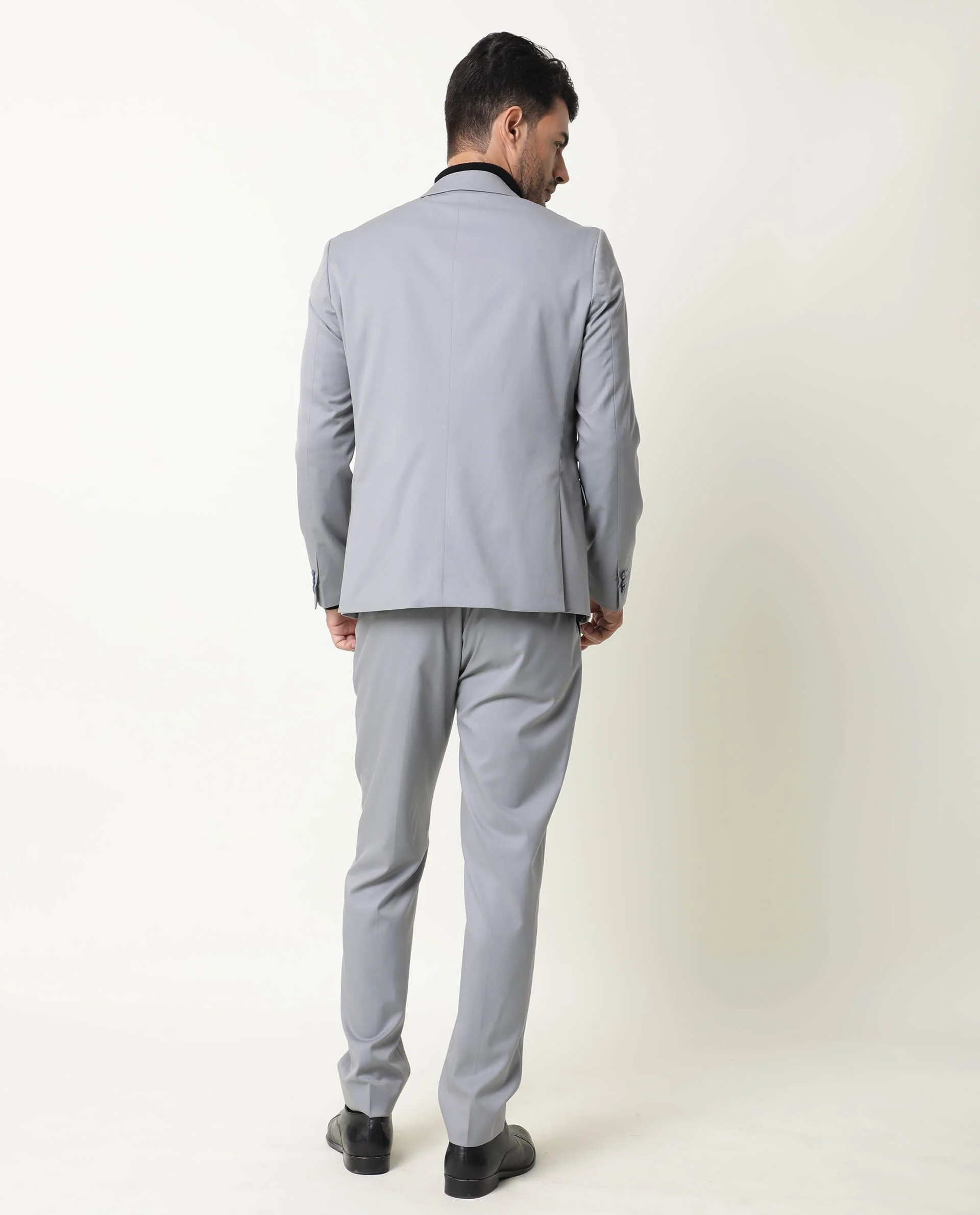 Rare Rabbit Men's Berz Grey Plain Regular Fit Trouser - Image 4