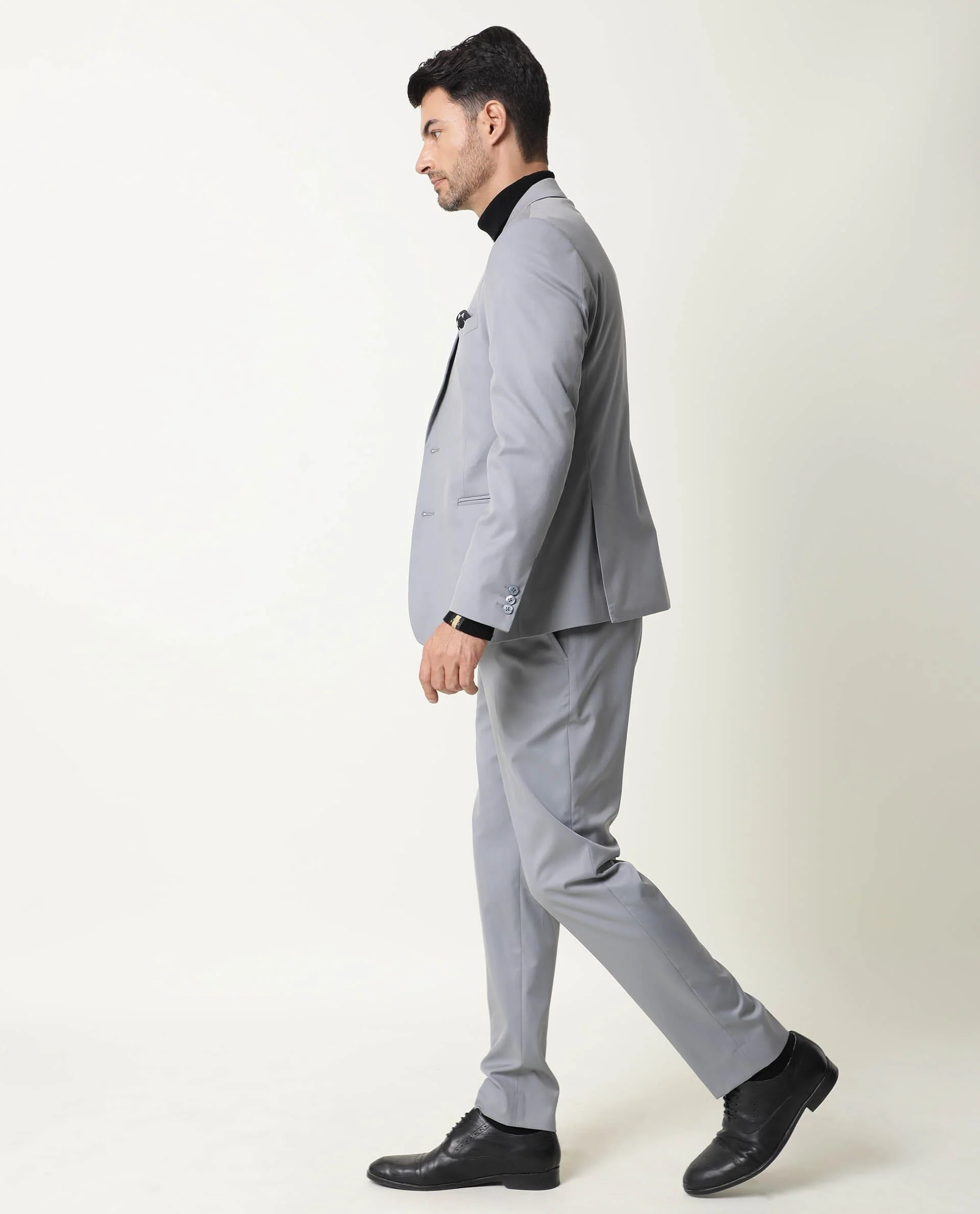 Rare Rabbit Men's Berz Grey Plain Regular Fit Trouser - Image 5