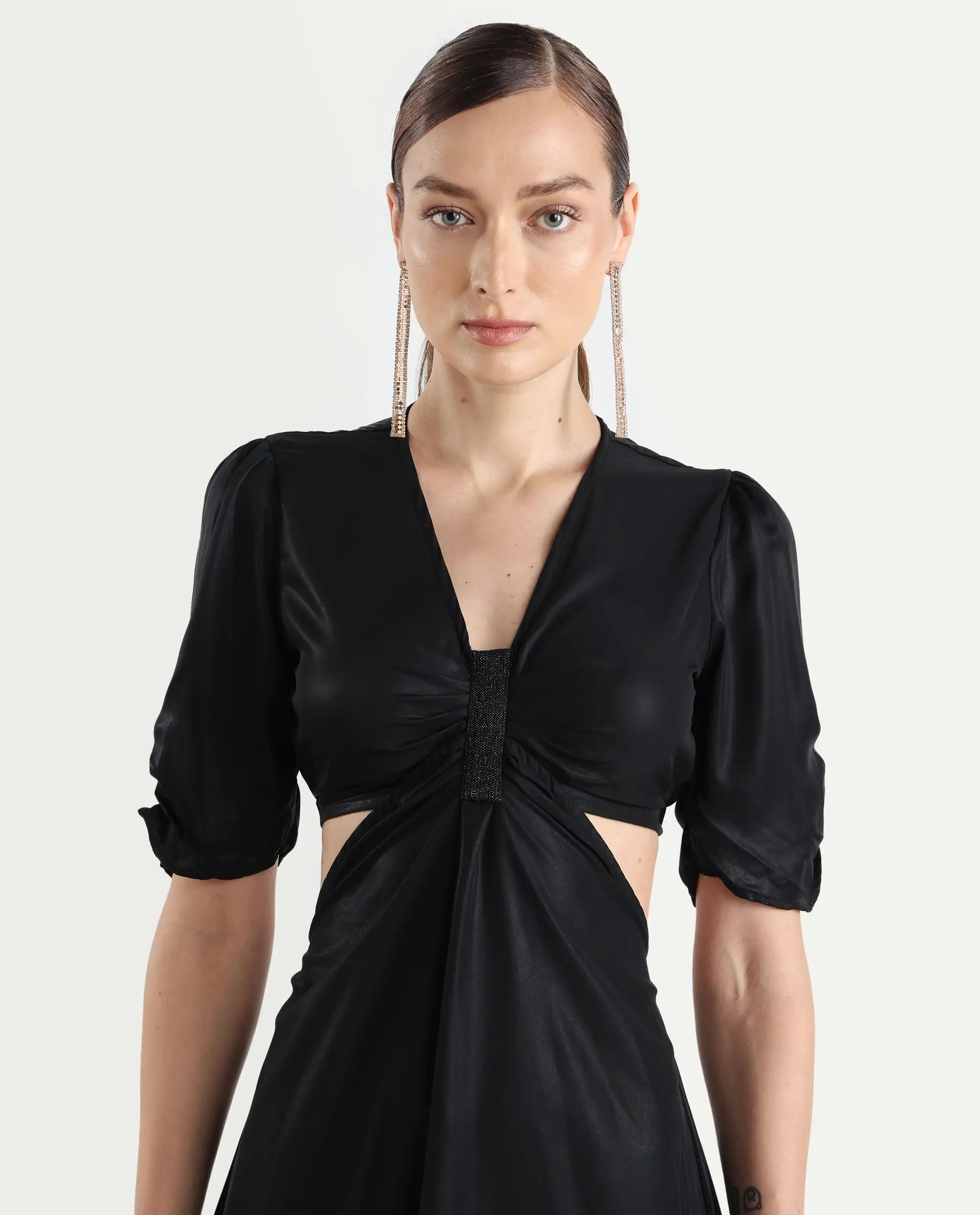 Rareism Women's Besman Black Polyester V-Neck Plain Balloon Sleeve Knee Length Fit And Flare Dress - Image 5