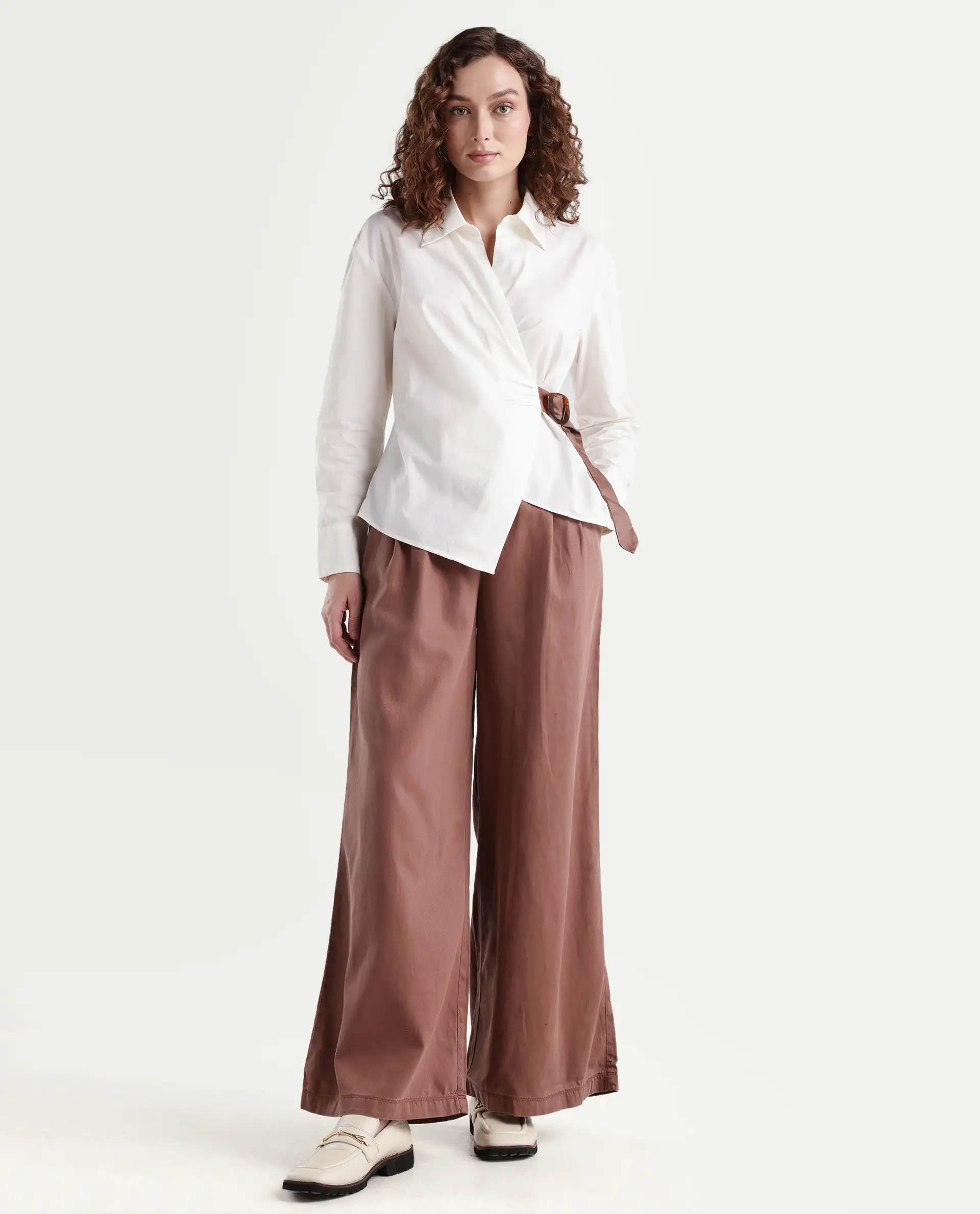 Rareism Women's Bhaleyn B Light Brown Linen Plain Ankle Length Flared Trouser - Image 2