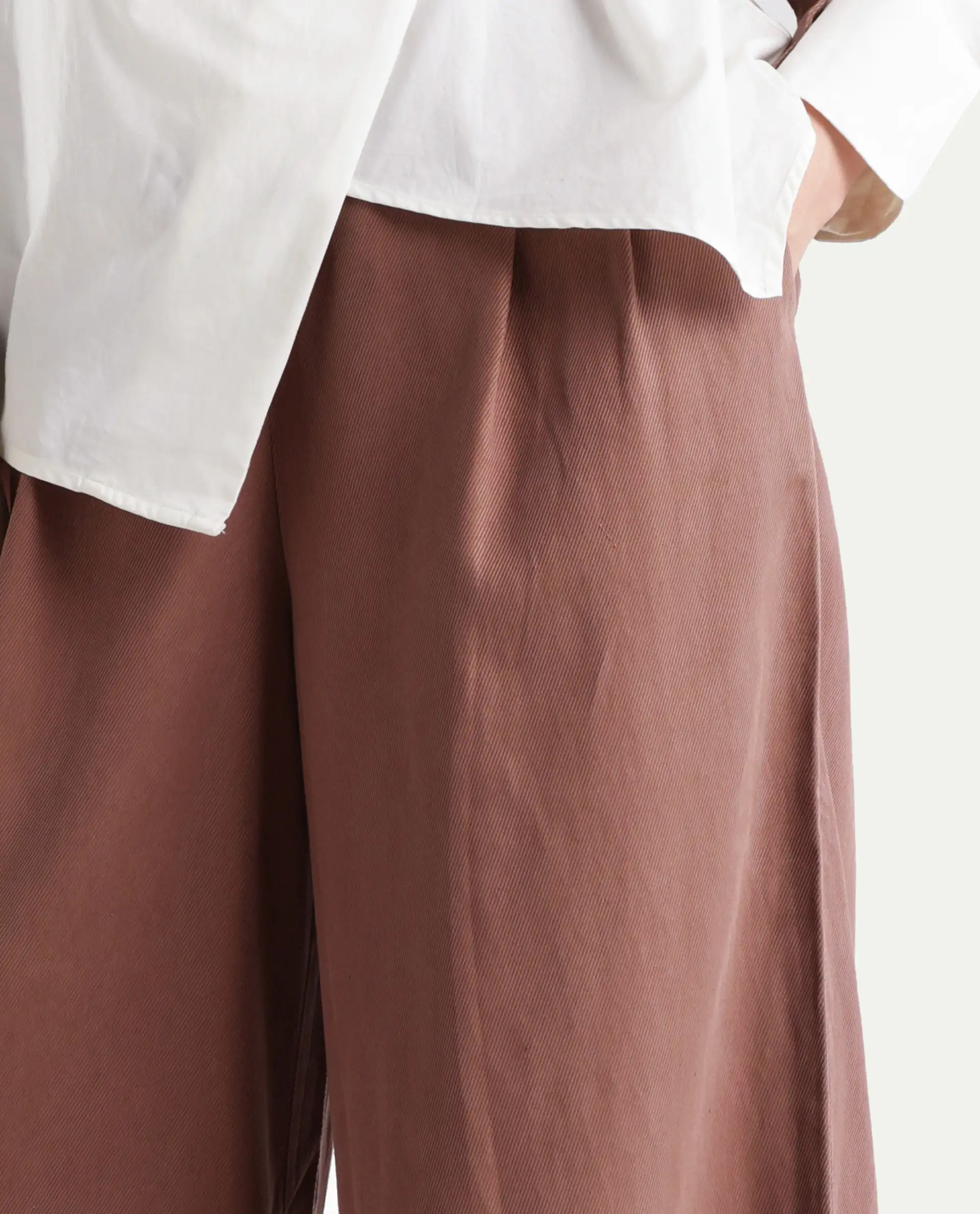 Rareism Women's Bhaleyn B Light Brown Linen Plain Ankle Length Flared Trouser - Image 4