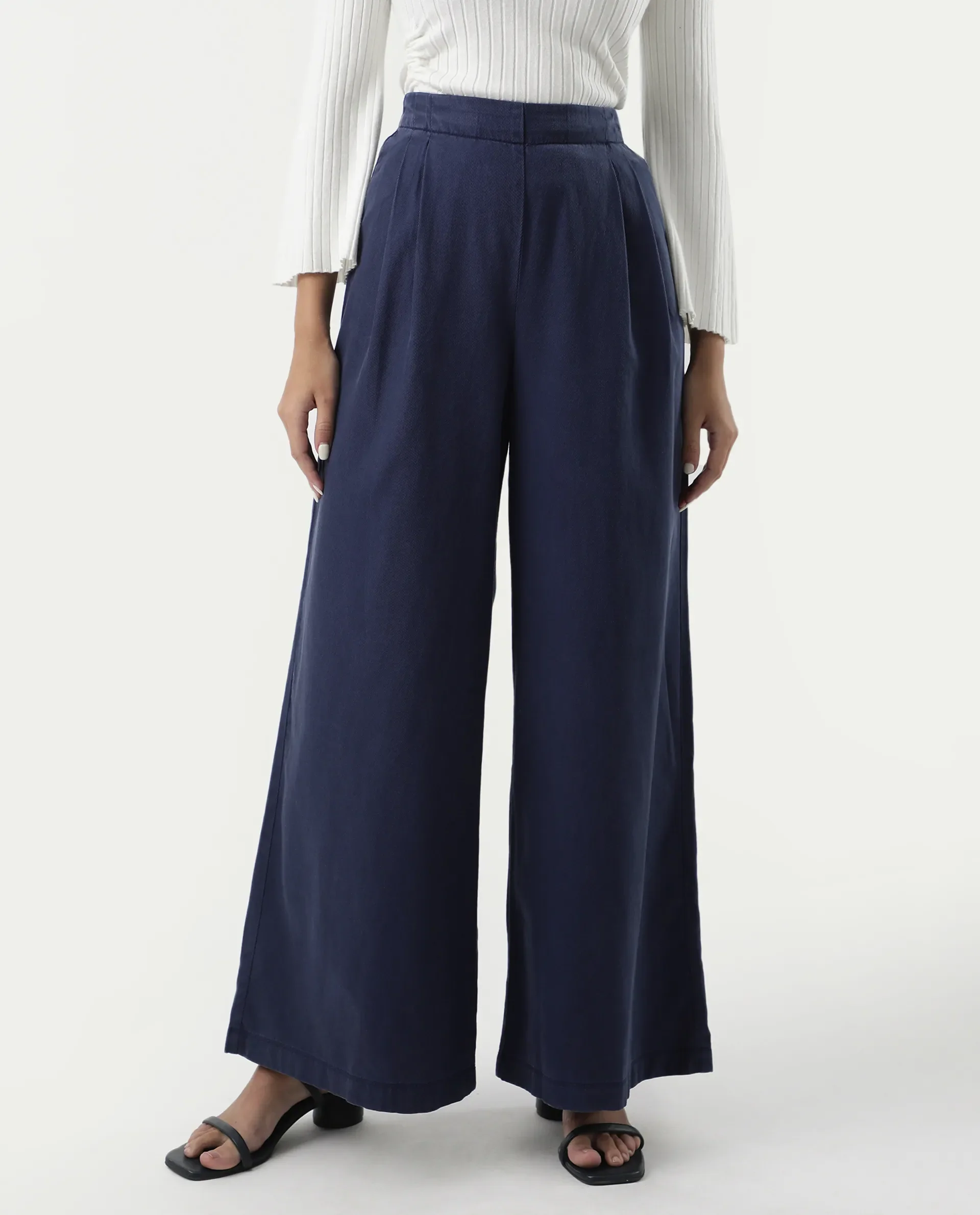 Rareism Women's Bhanella B Navy Cotton Plain Ankle Length Flared Trouser - Image 2