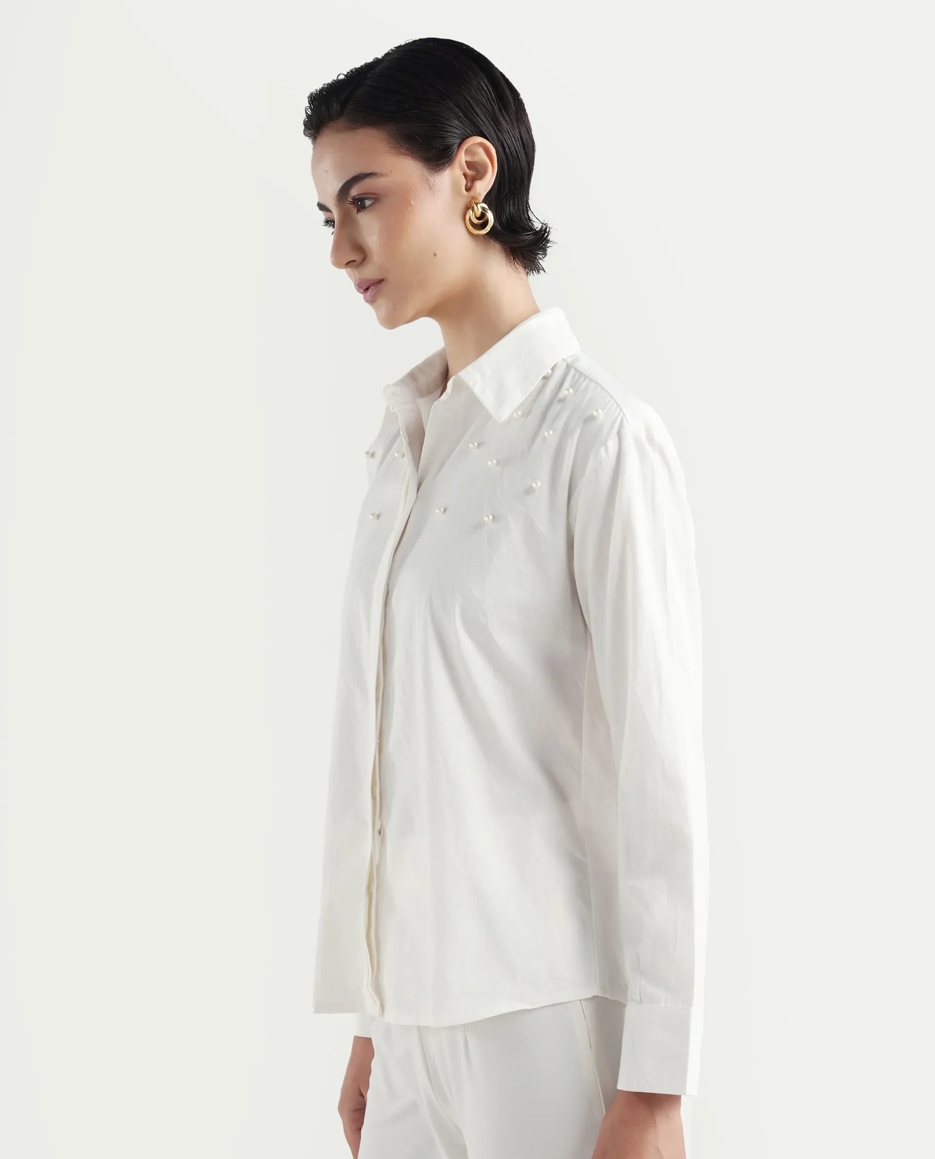 Rareism Women's Bhanik White Linen Spread Collar Plain Cuffed Sleeve Regular Fit Shirt - Image 5