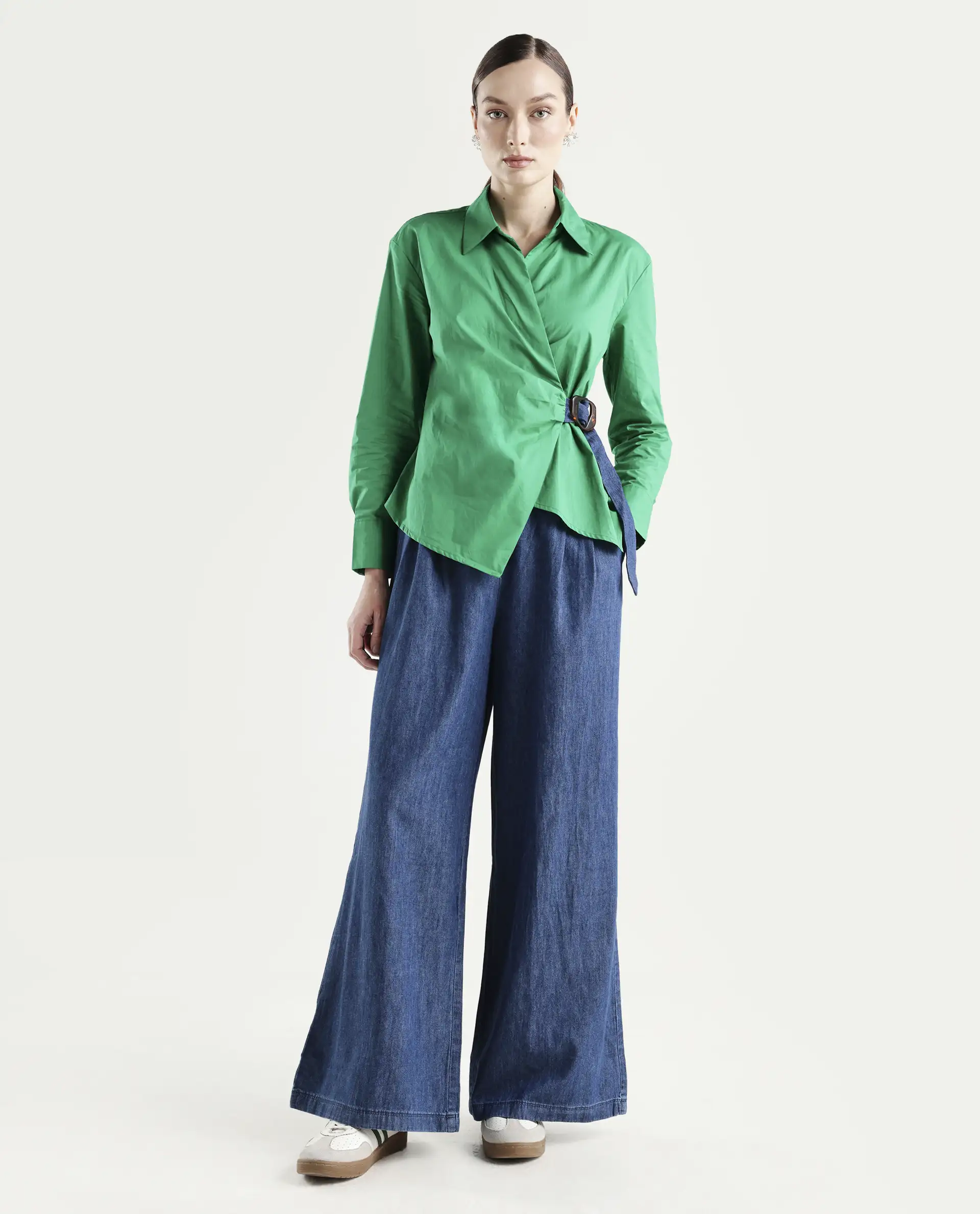 Rareism Women's Bhashio B Dark Blue Polyester Plain Ankle Length Flared Trouser - Image 2