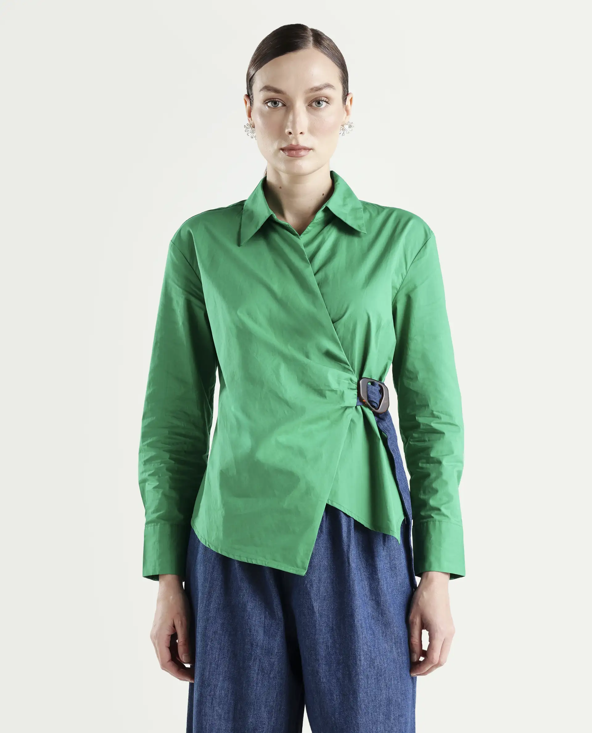 Rareism Women's Bhashio T Green Cotton Spread Collar Plain Cuffed Sleeve Relaxed Fit Shirt - Image 3