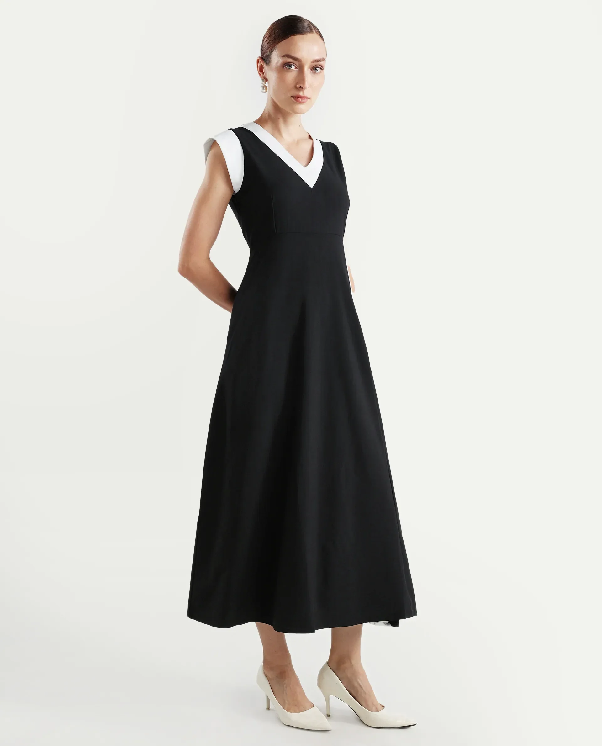 Rareism Women's Bhinua Black Twill V-Neck Plain Ruffled Sleeve Maxi Straight Fit Dress - Image 7