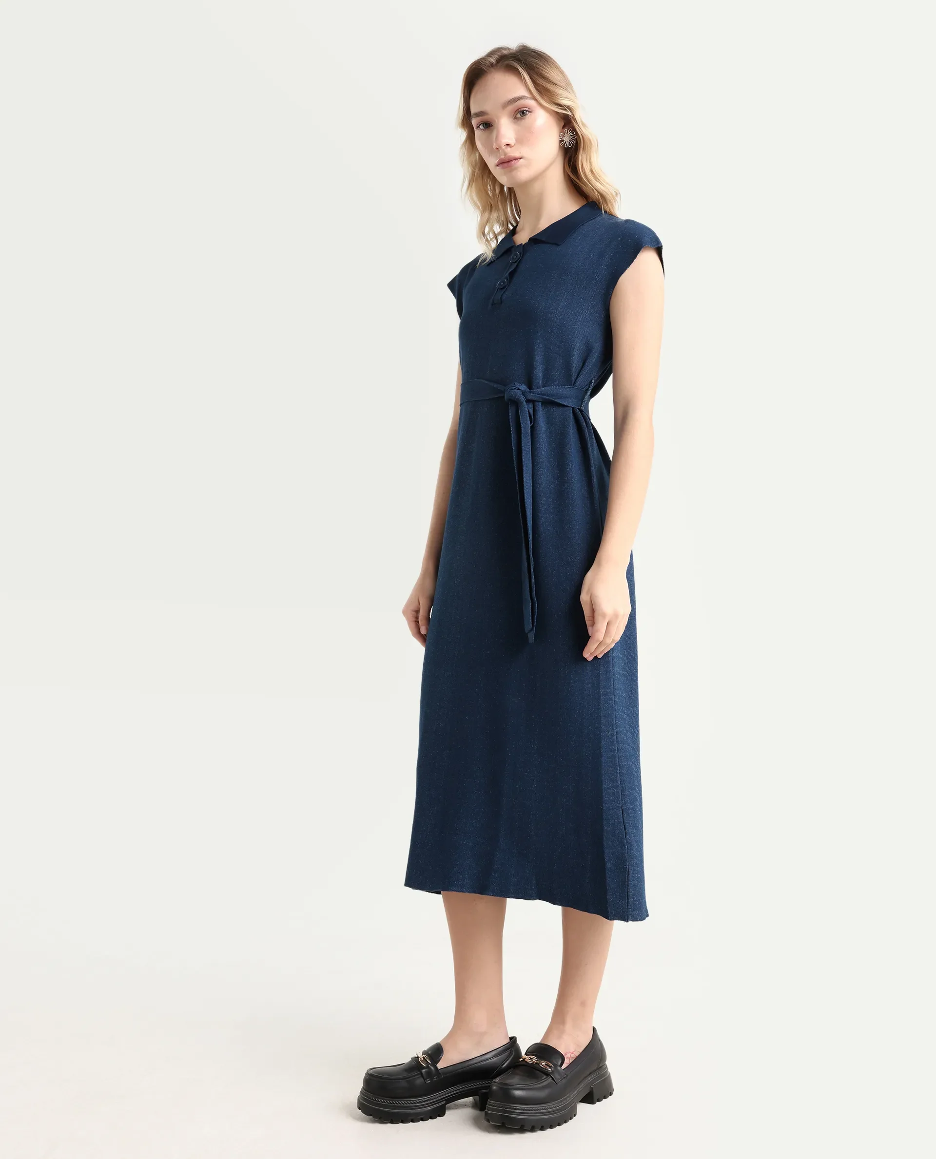 Rareism Women's Bhize Navy Cotton Spread Collar Plain Extended Sleeves Midi Straight Fit Dress - Image 5