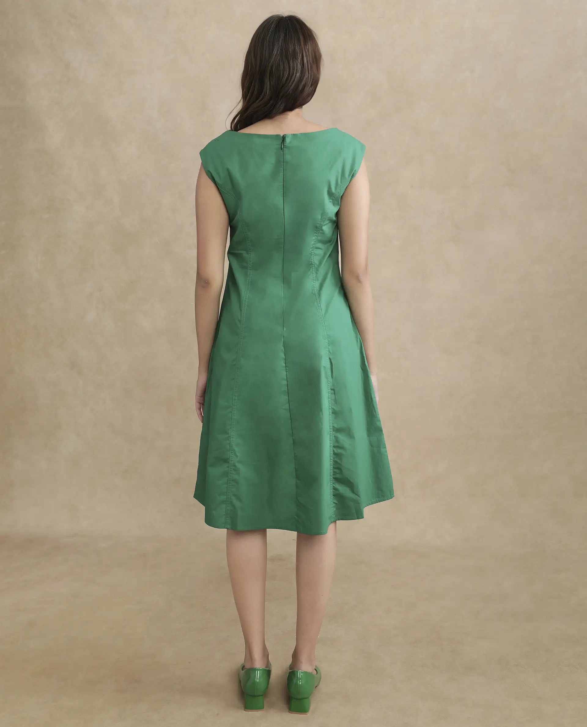 Rareism Women's Bhlaski Green Cotton Round Neck Plain Sleeveless Knee Length Straight Fit Dress - Image 7