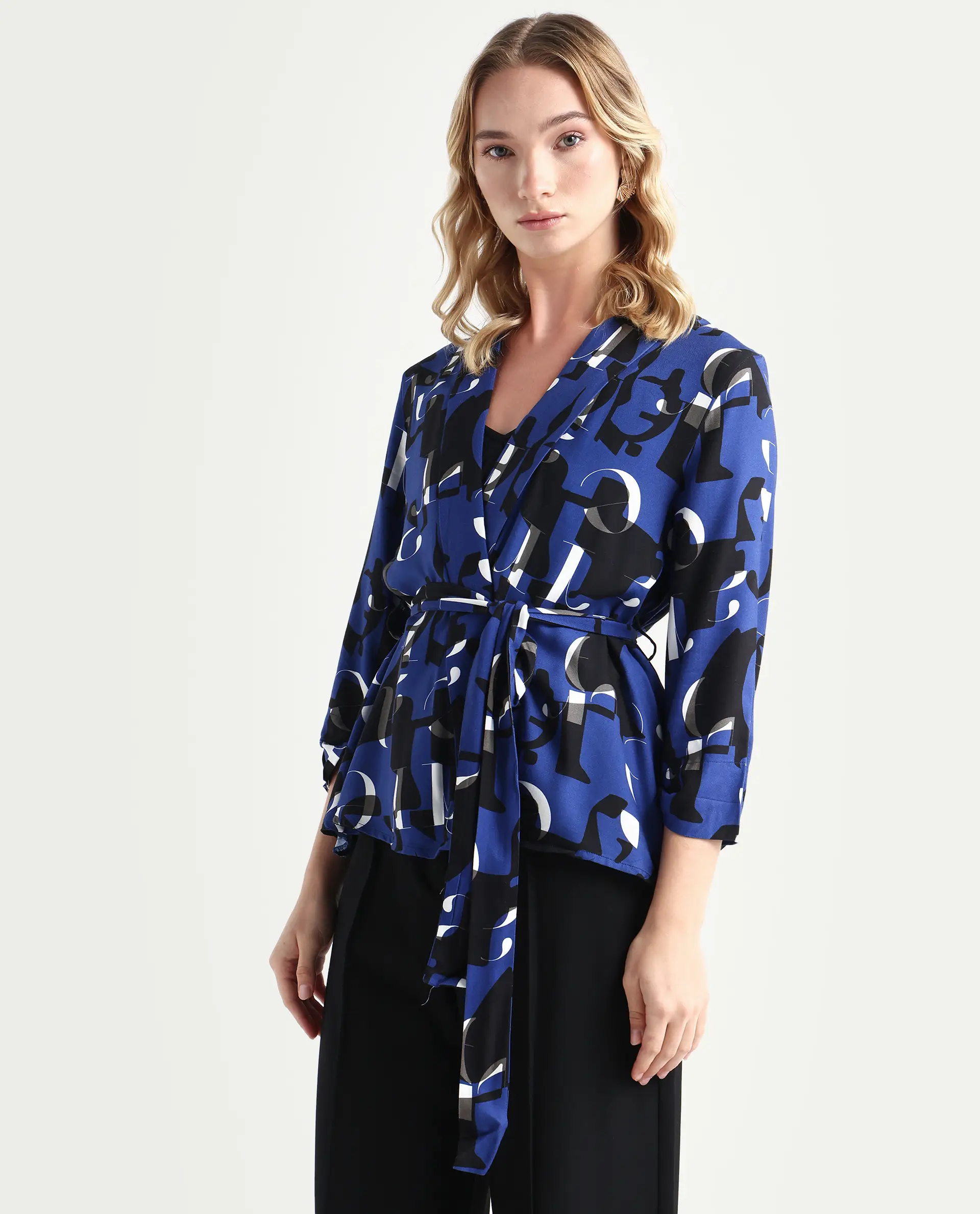 Rareism Women's Billie Blue Viscose Collarless Monogram Print Regular Fit Shrug - Image 5
