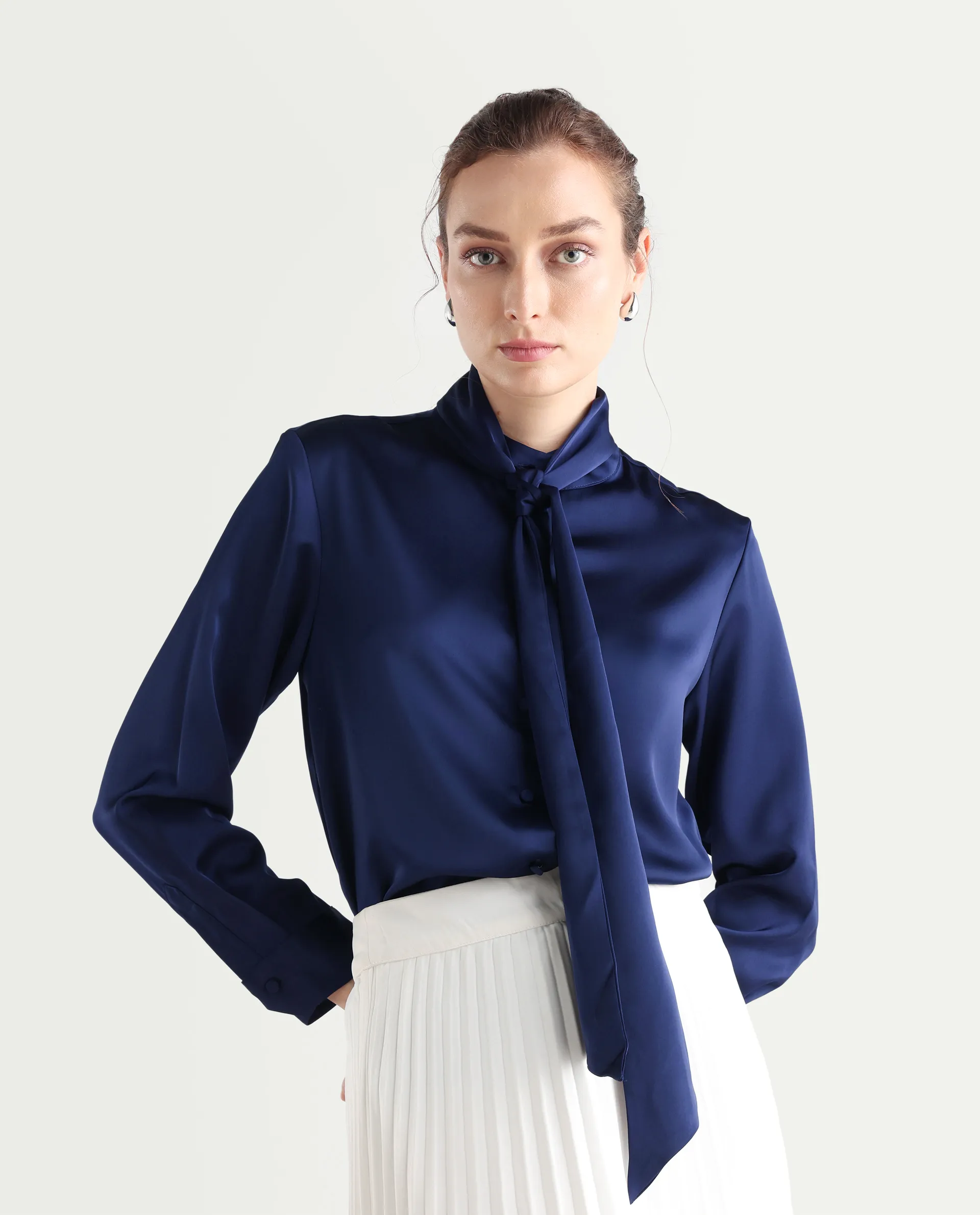 Rareism Women's Bingol Navy Cotton Mandarin Collar Plain Cuffed Sleeve Regular Fit Shirt - Image 3
