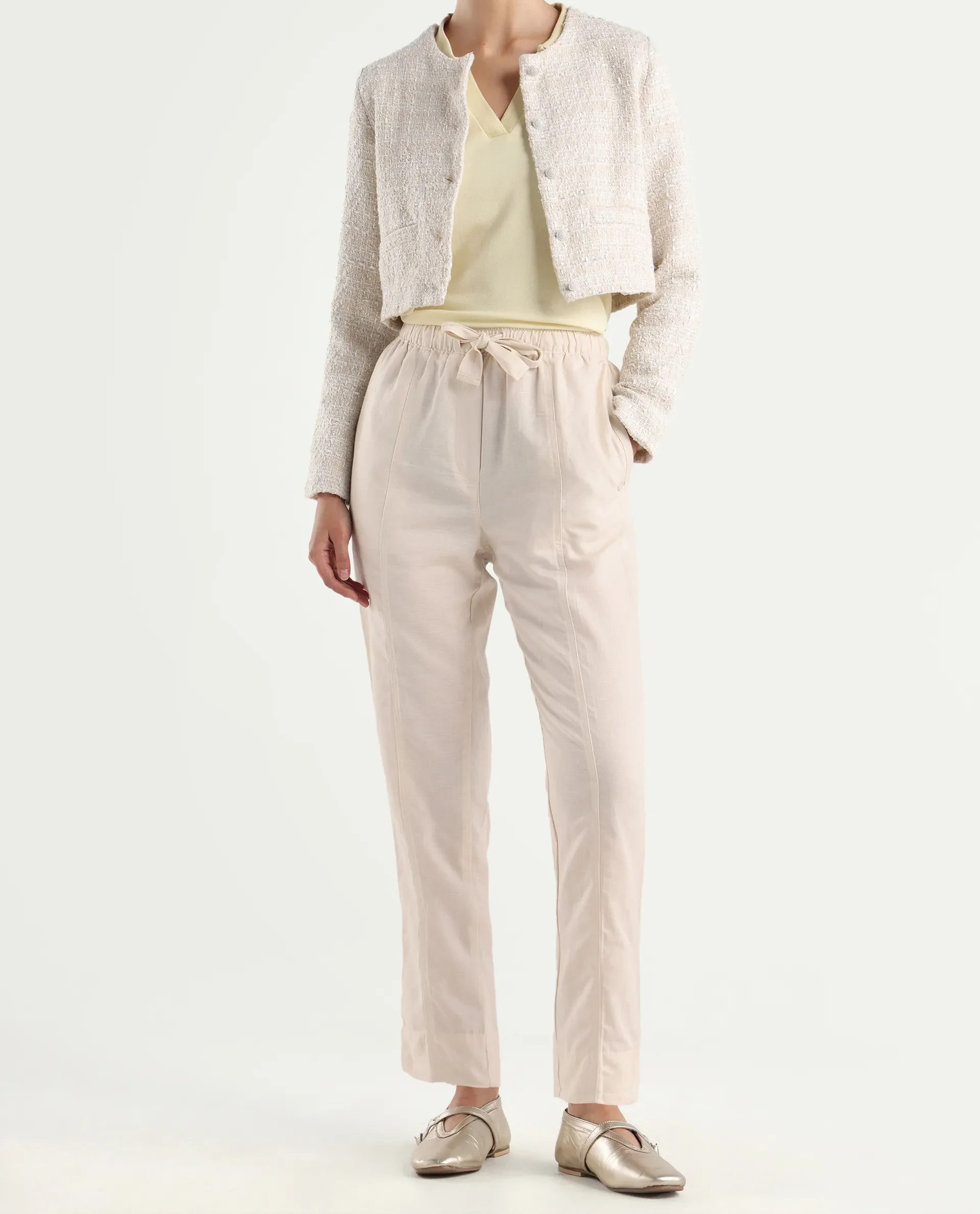 Rareism Women's Bintono Off White Cotton Blend Plain Ankle Length Tapered Trouser - Image 2