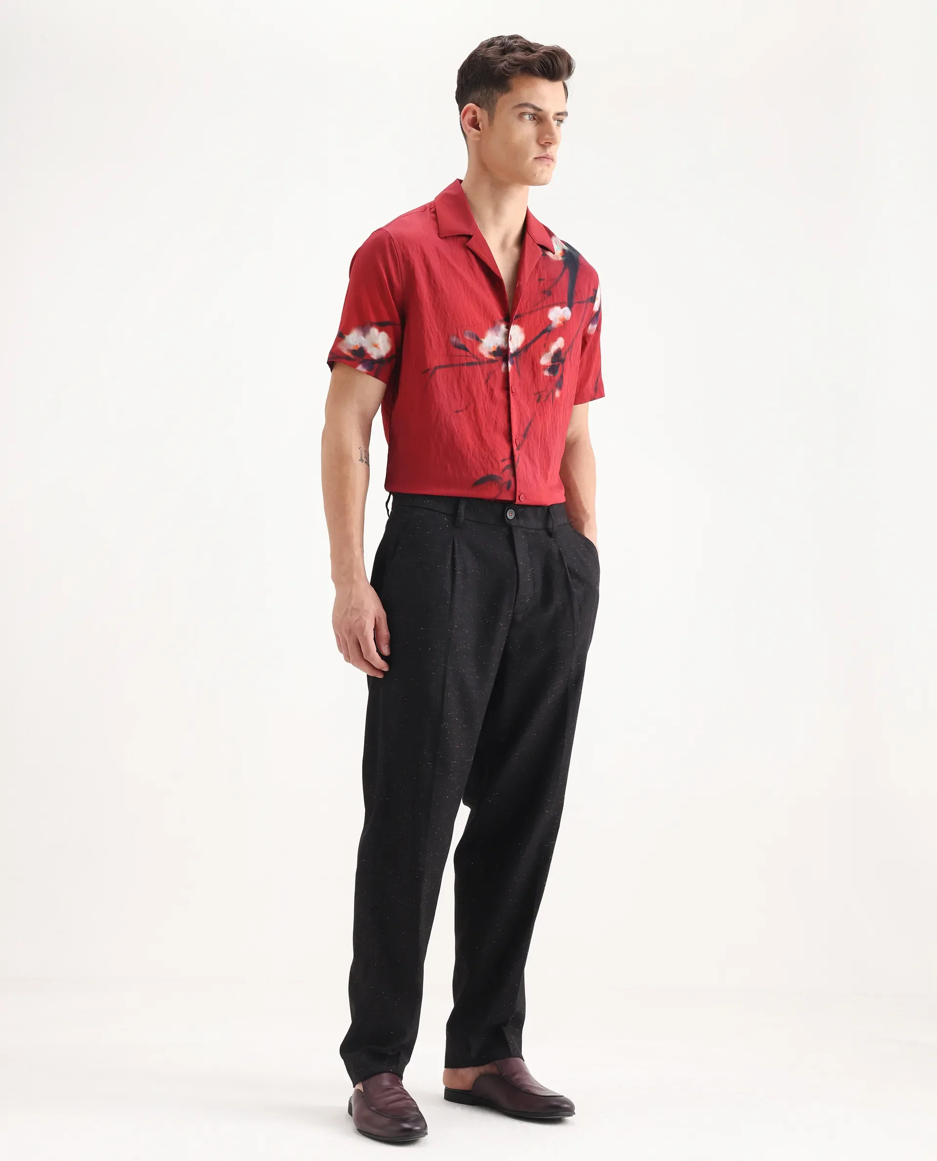 Rare Rabbit Men's Biot Black Cotton Blend Plain Relaxed Fit Trouser - Image 5