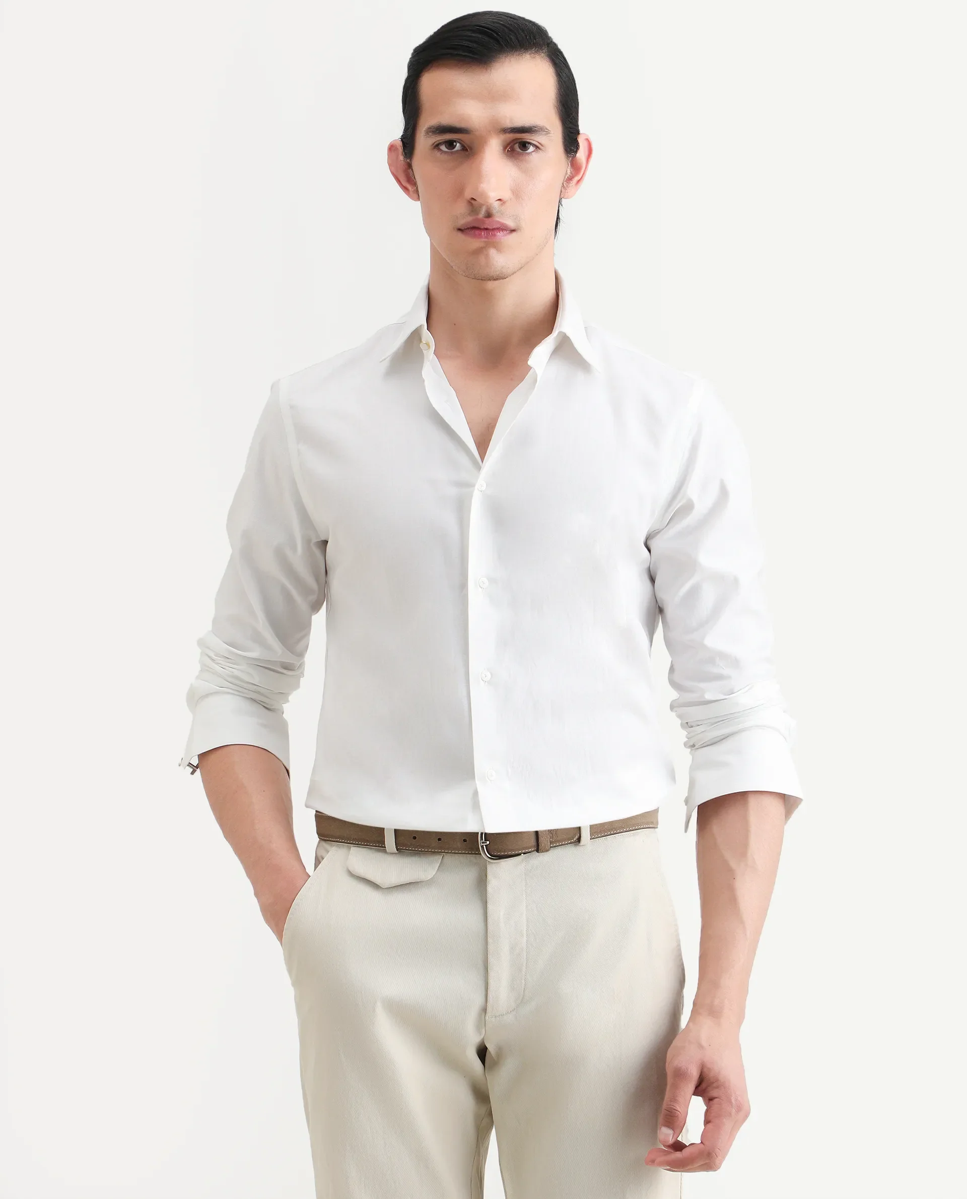 Rare Rabbit Men's Bliv White Cotton Spread Collar Regular Fit Plain Shirt - Image 3