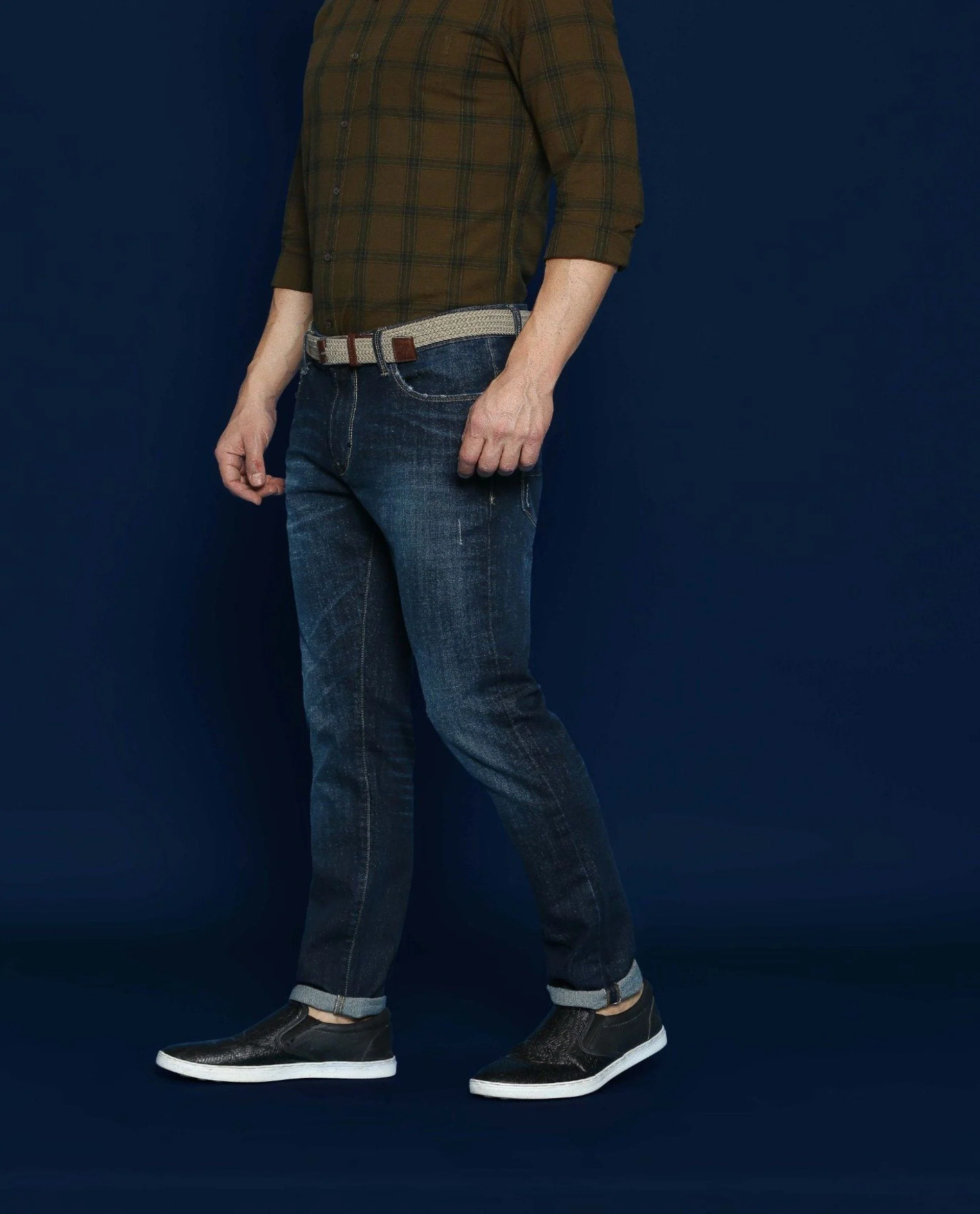 Rare Rabbit Men's Bob Blue Plain Morris Regular Fit Jeans