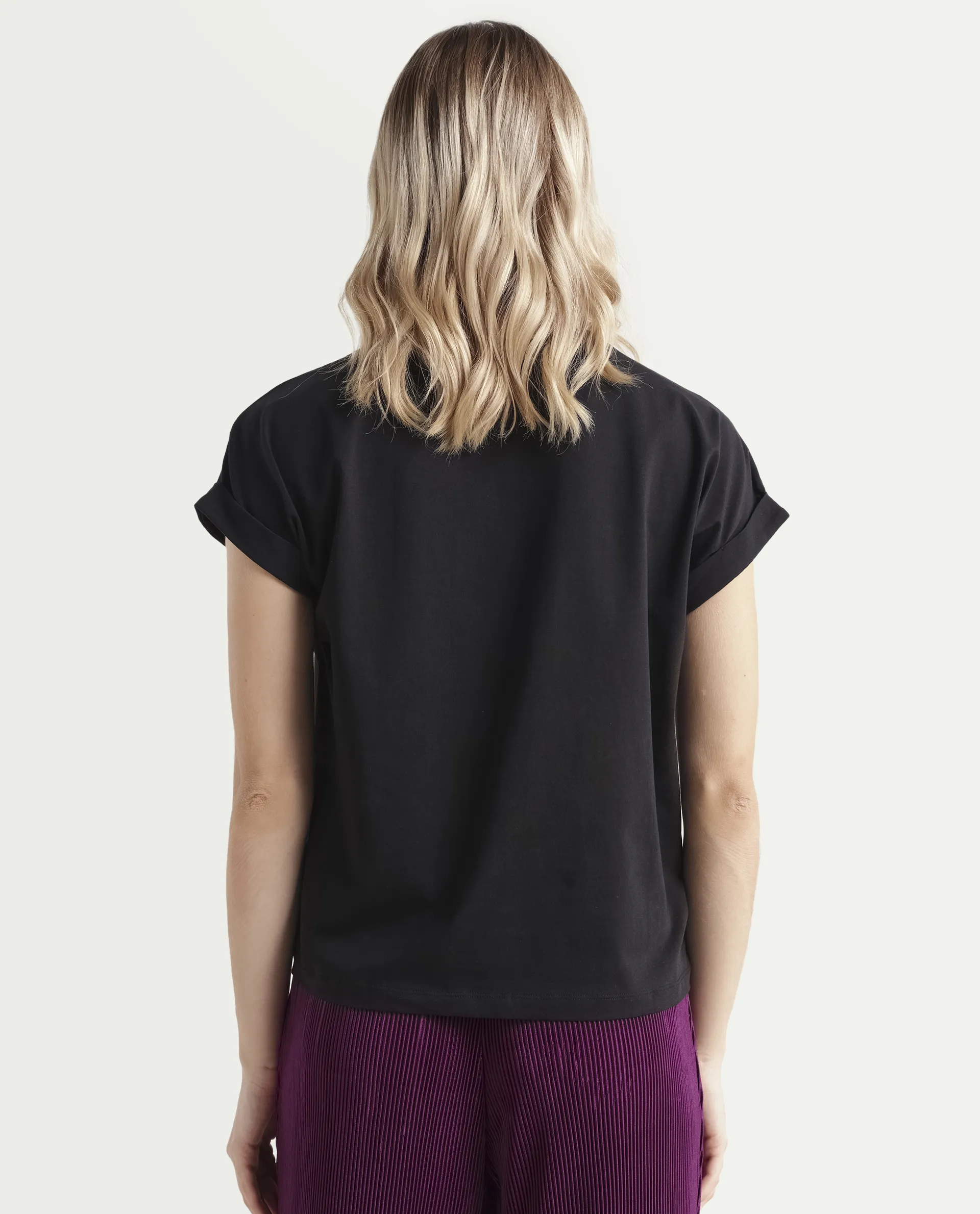 Rareism Women's Bocato Black Cotton Blend Crew Neck Graphic Print Extended Sleeves Regular Fit T-Shirt - Image 7