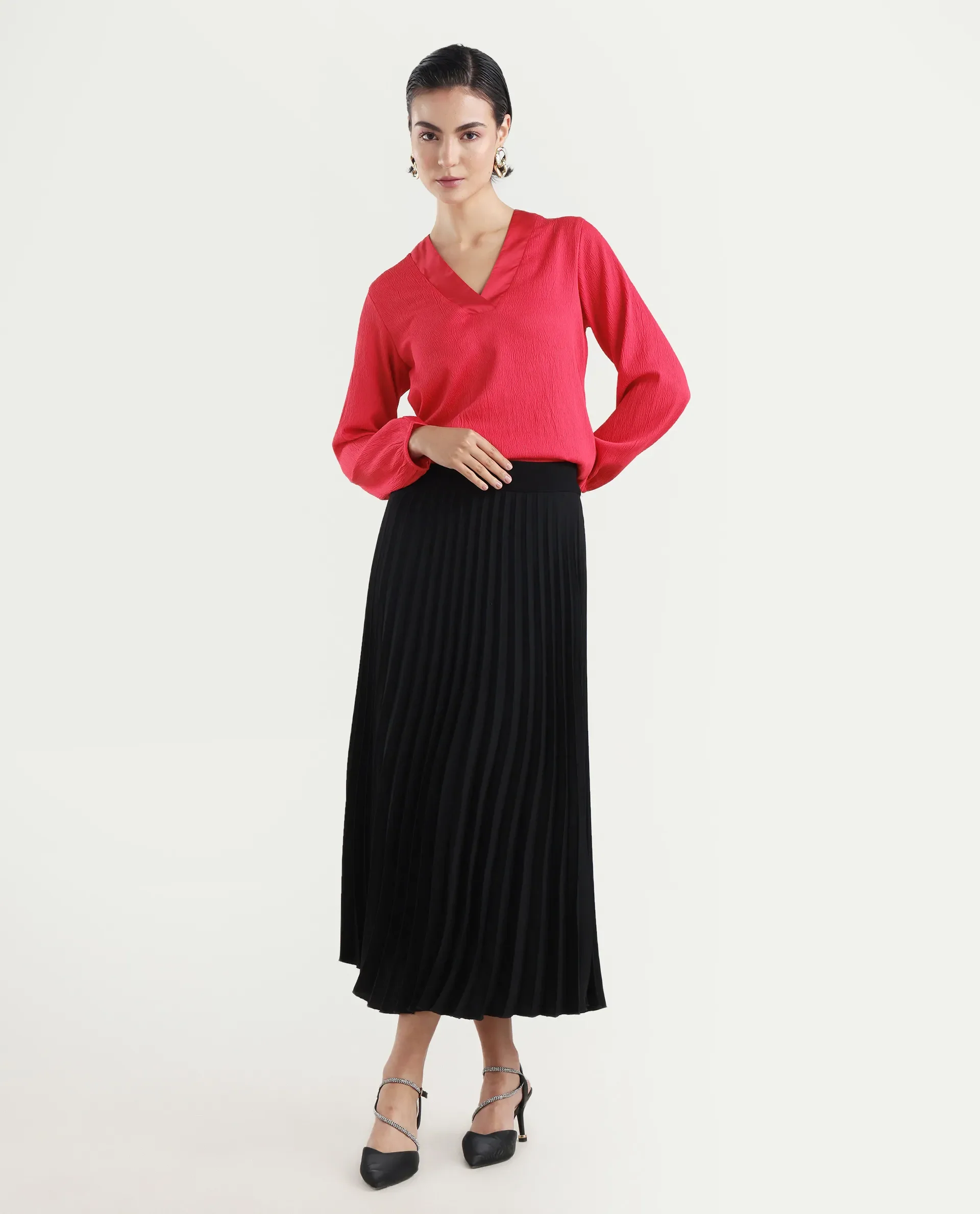 Rareism Women's Boco Pink Polyester V-Neck Plain Balloon Sleeve Regular Fit Top - Image 2