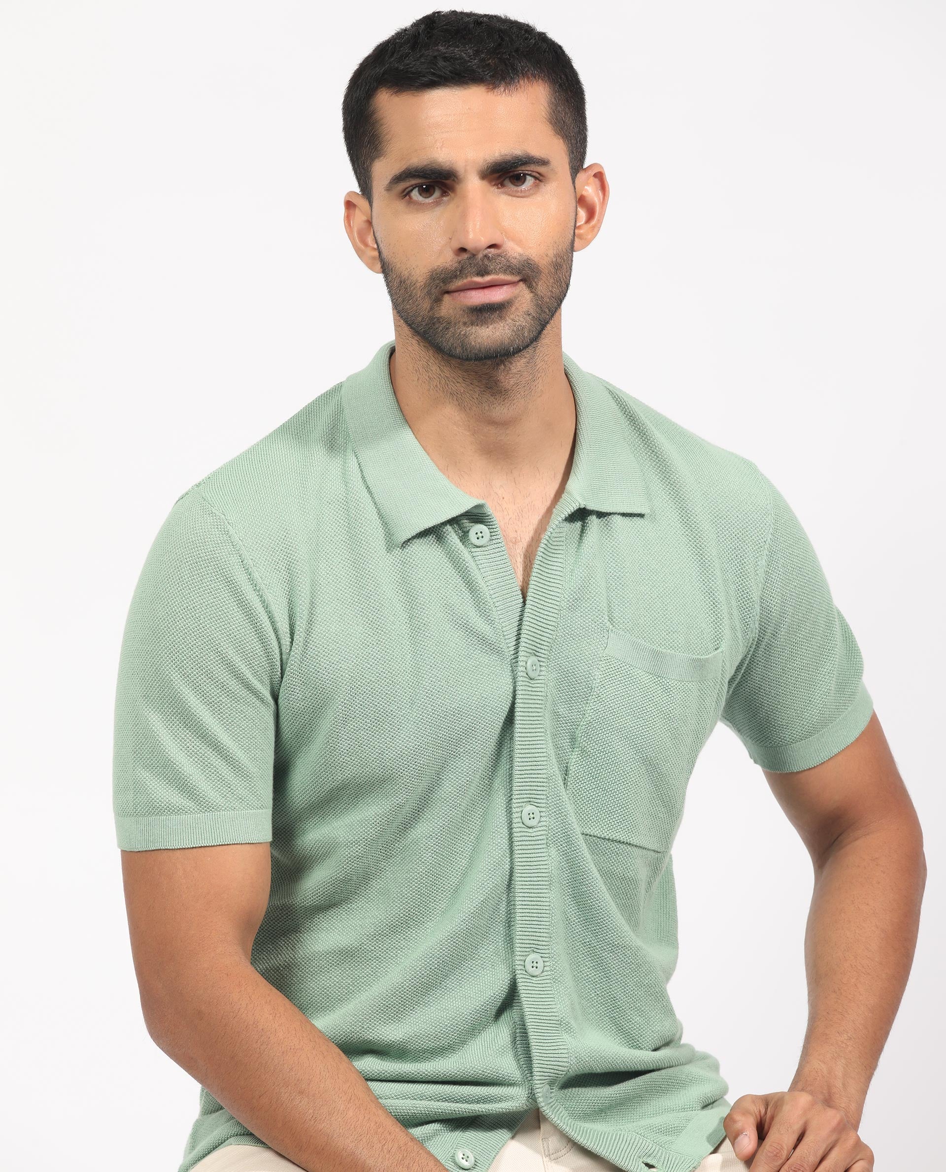 Rare Rabbit Men's Boise Ss Dusky Green Cotton Plain Regular Fit Half Sleeve Collared Shirt - Image 2