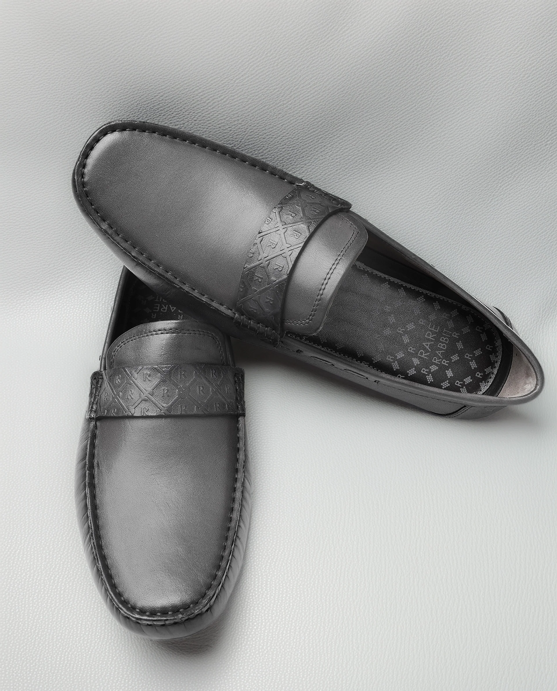 Rare Rabbit Men's Bold Dark Olive Slip-On Monotone Genuine Leather Driver Moccasin - Image 3
