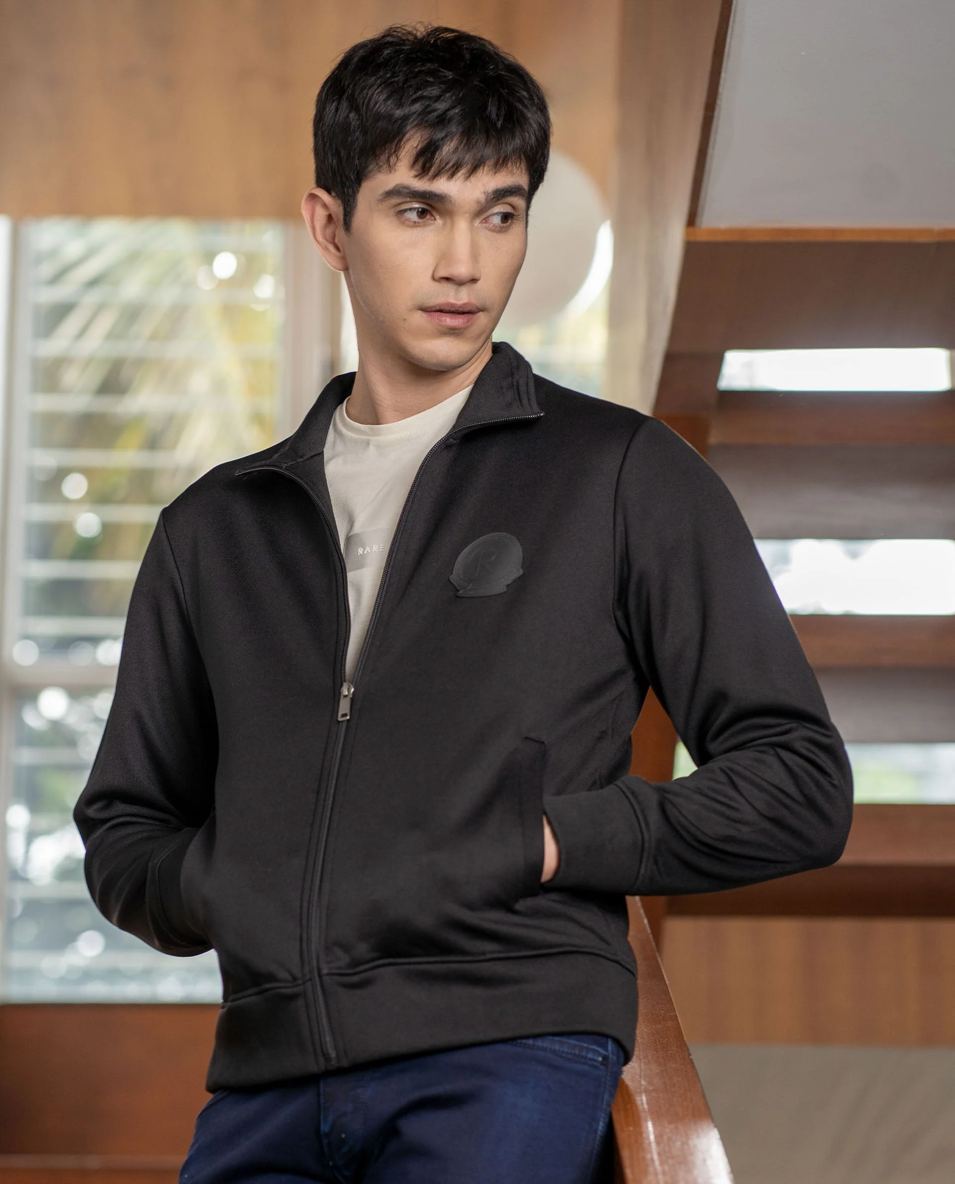 Rare Rabbit Men's Bond Black Polyester Ombre Slim Fit Full Sleeve High Neck Jacket - Image 2