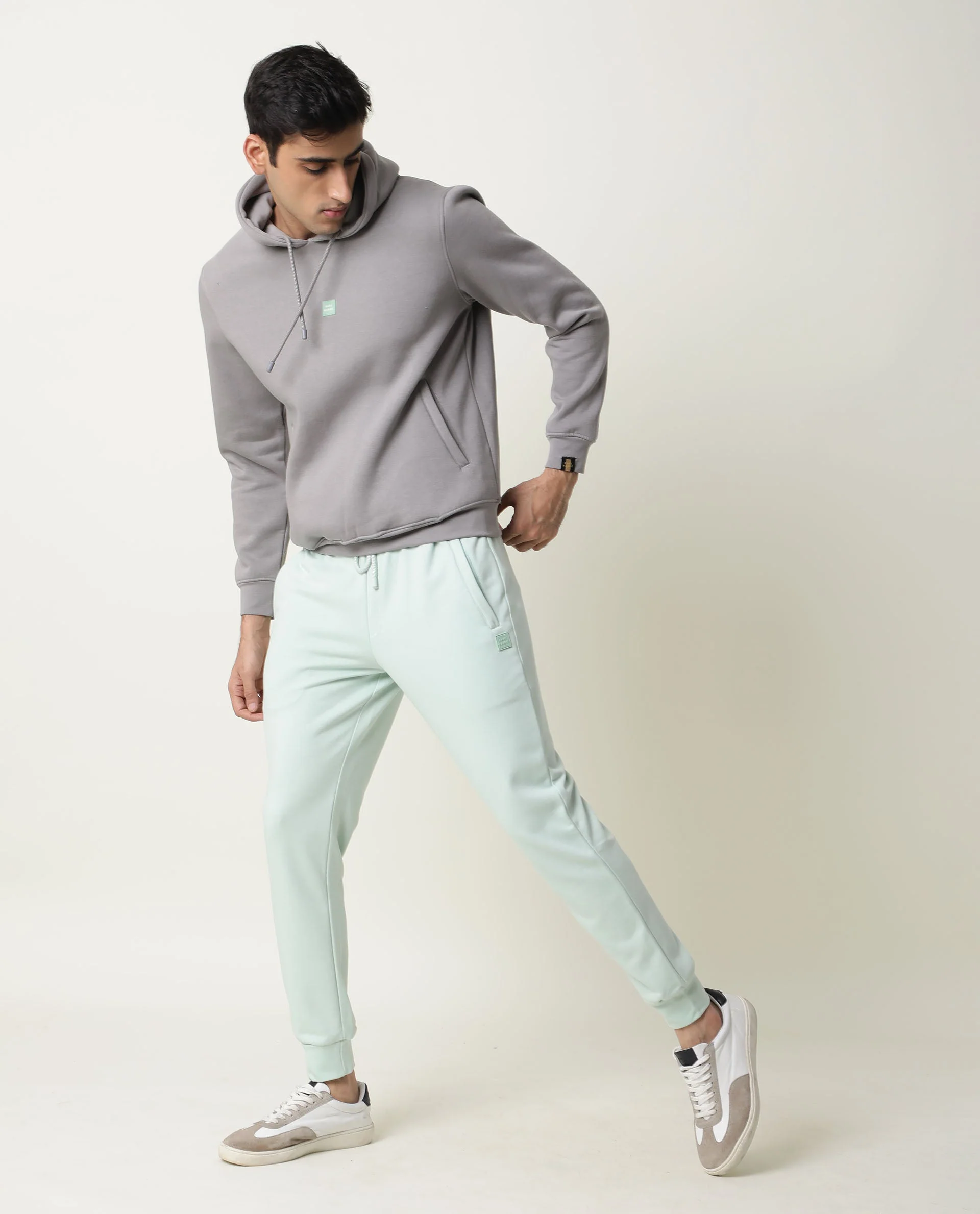 Rare Rabbit Men's Bono Grey Cotton Slim Fit Full Sleeve Hooded Sweatshirt - Image 4