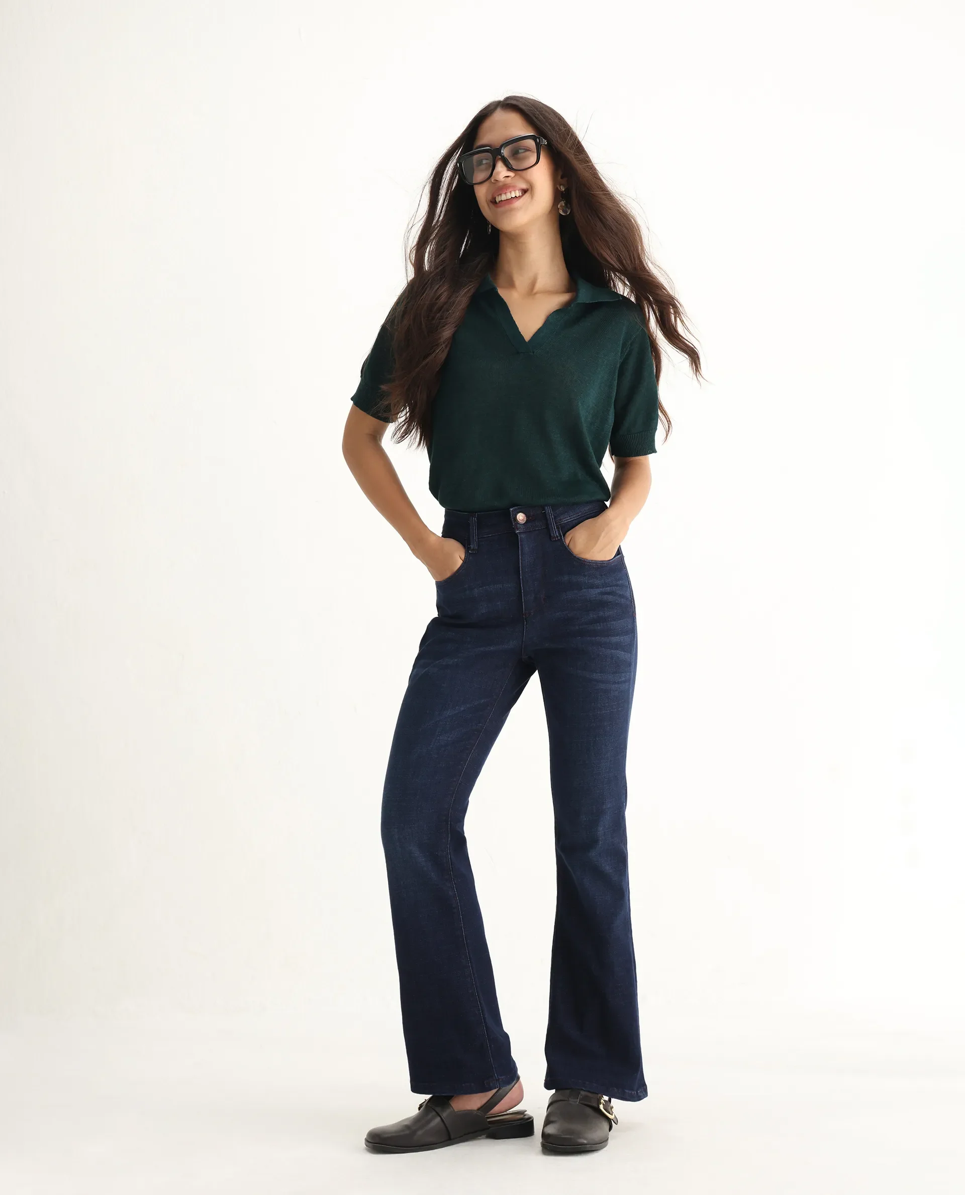 Rareism Women's Booter Blue Cotton Blend Plain Ankle Length CLASSIC BOOTCUT Jeans