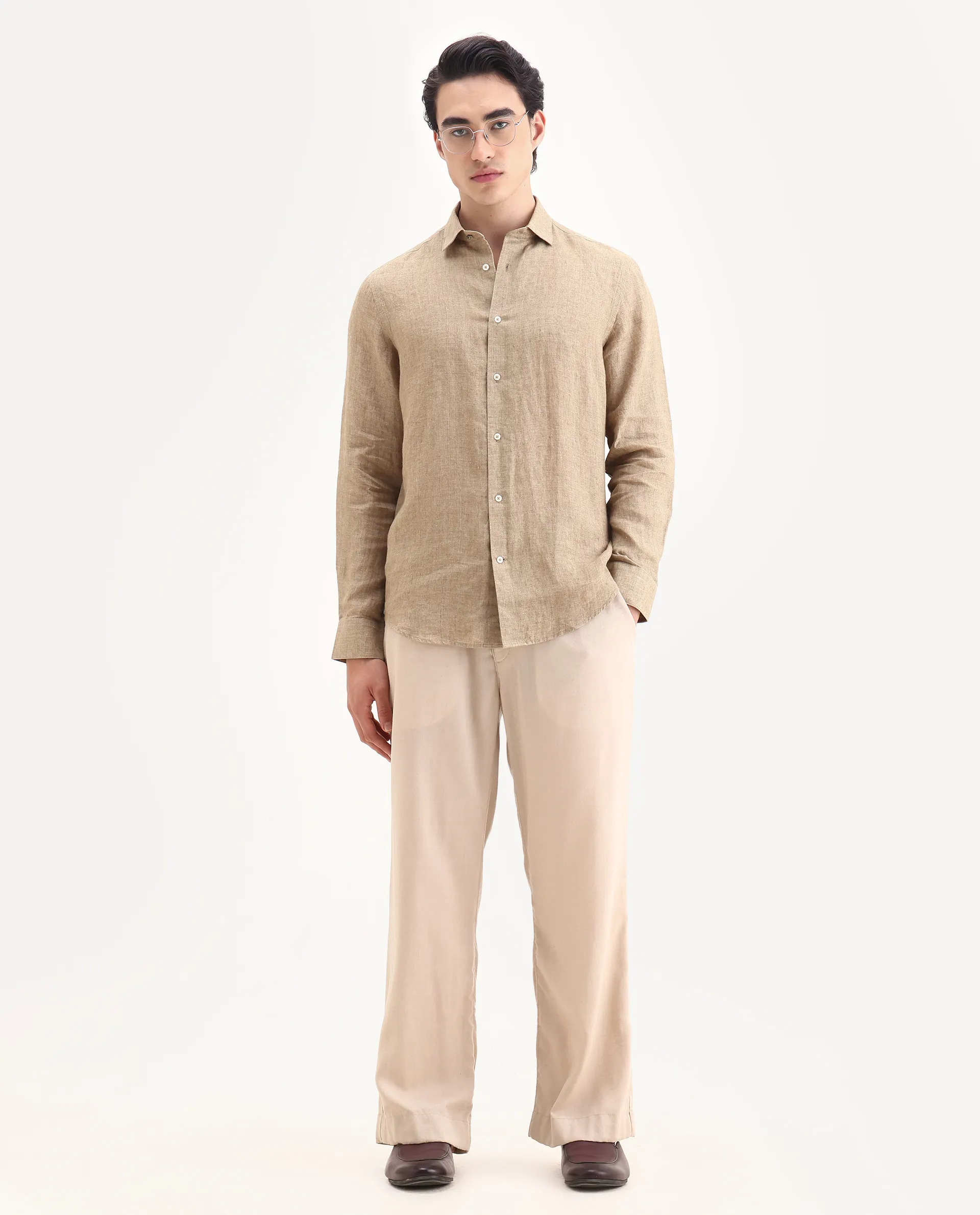Rare Rabbit Men's Borium-25 Pastel Green 100% Linen Fabric Spread Collar Regular Fit Plain Shirt - Image 2
