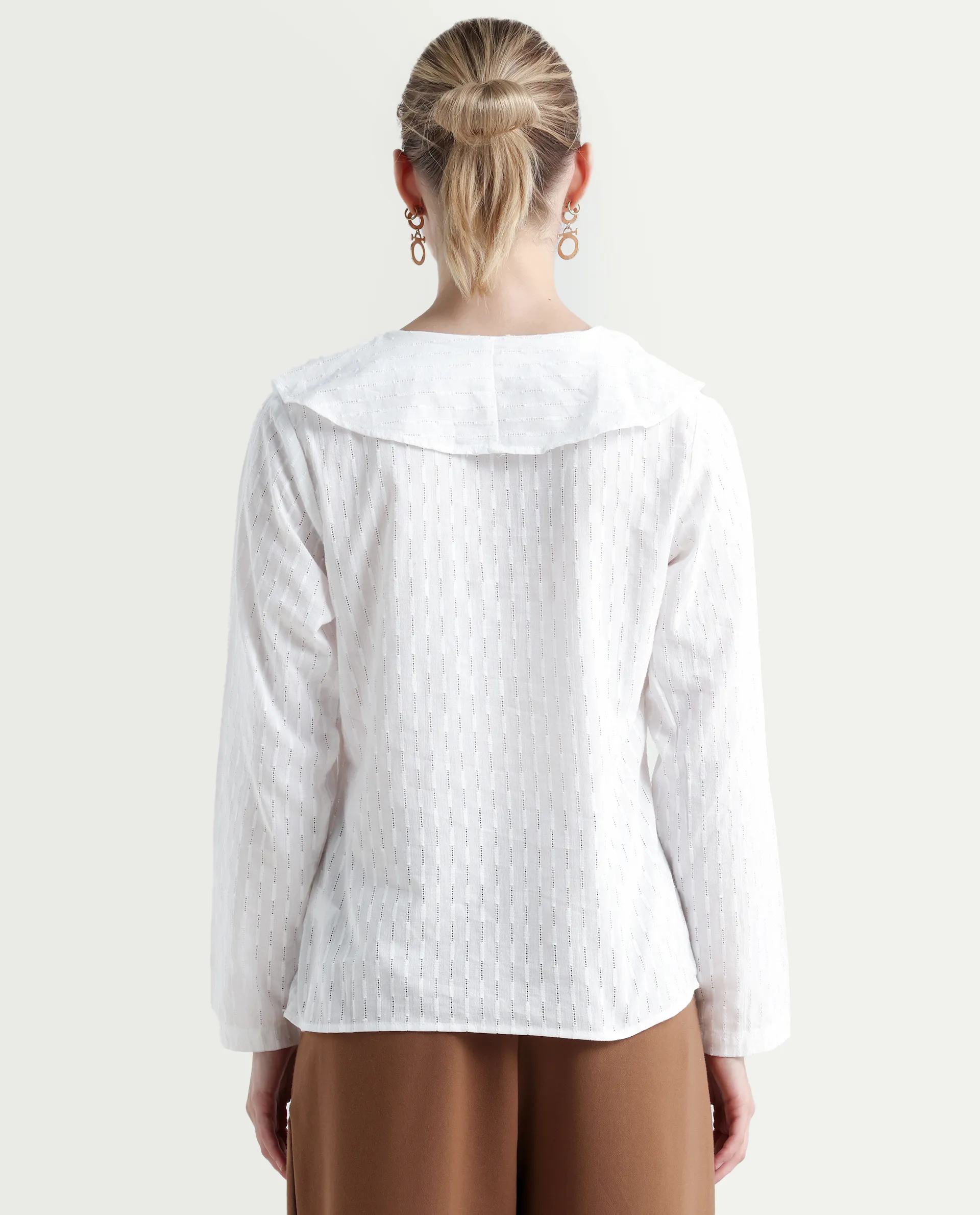 Rareism Women's Bowez White Cotton Ruffled Neck Plain Regular Fit Top - Image 7