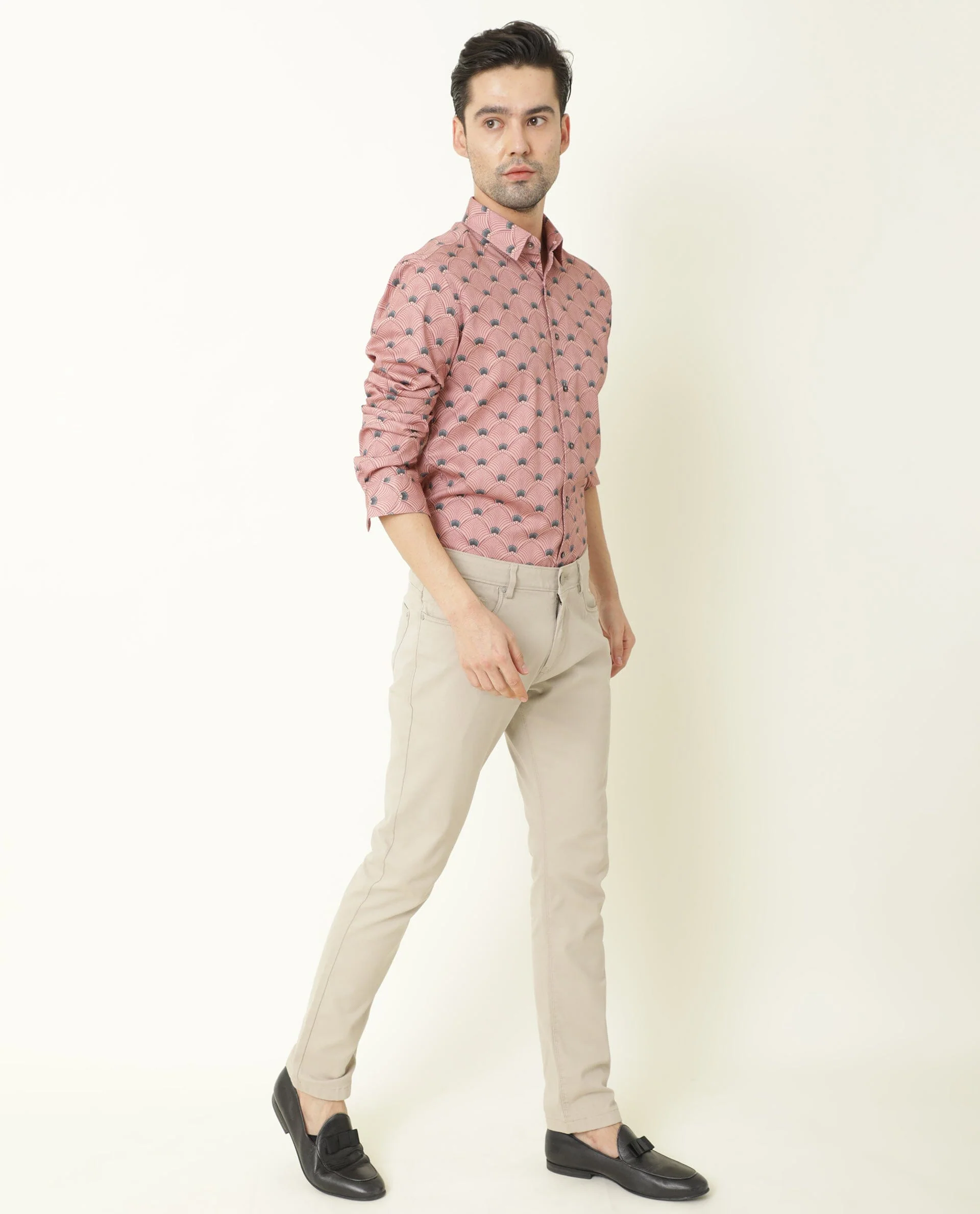 Rare Rabbit Men's Bowy Pink Cotton Geometric Print Regular Fit Full Sleeve Collared Shirt - Image 2