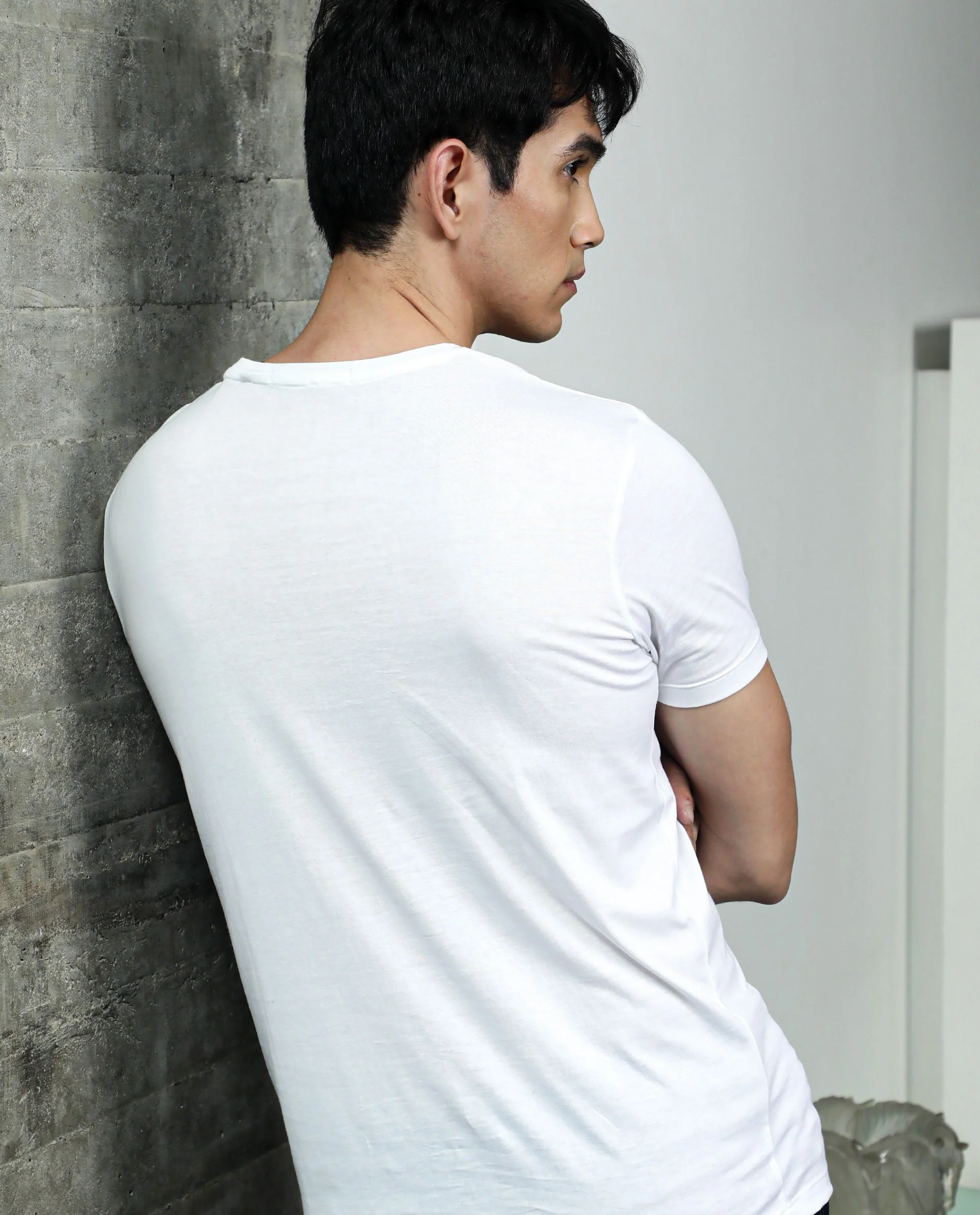 Rare Rabbit Men's Brad White Cotton Graphic Print Slim Fit Half Sleeve Crew Neck T-Shirt - Image 6