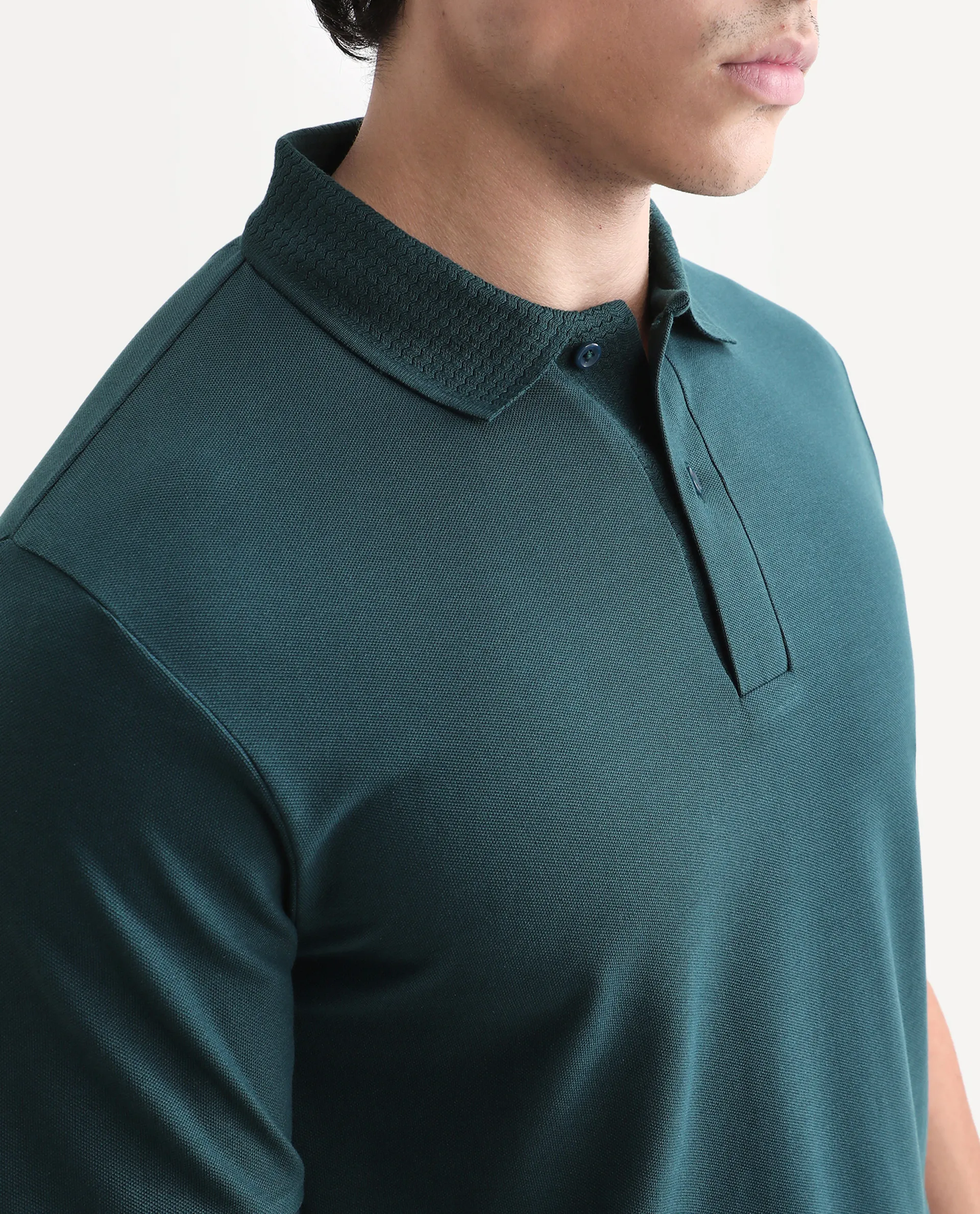Rare Rabbit Men's Braf Dark Teal Cotton Blend Plain Regular Fit Half Sleeve Polo - Image 3