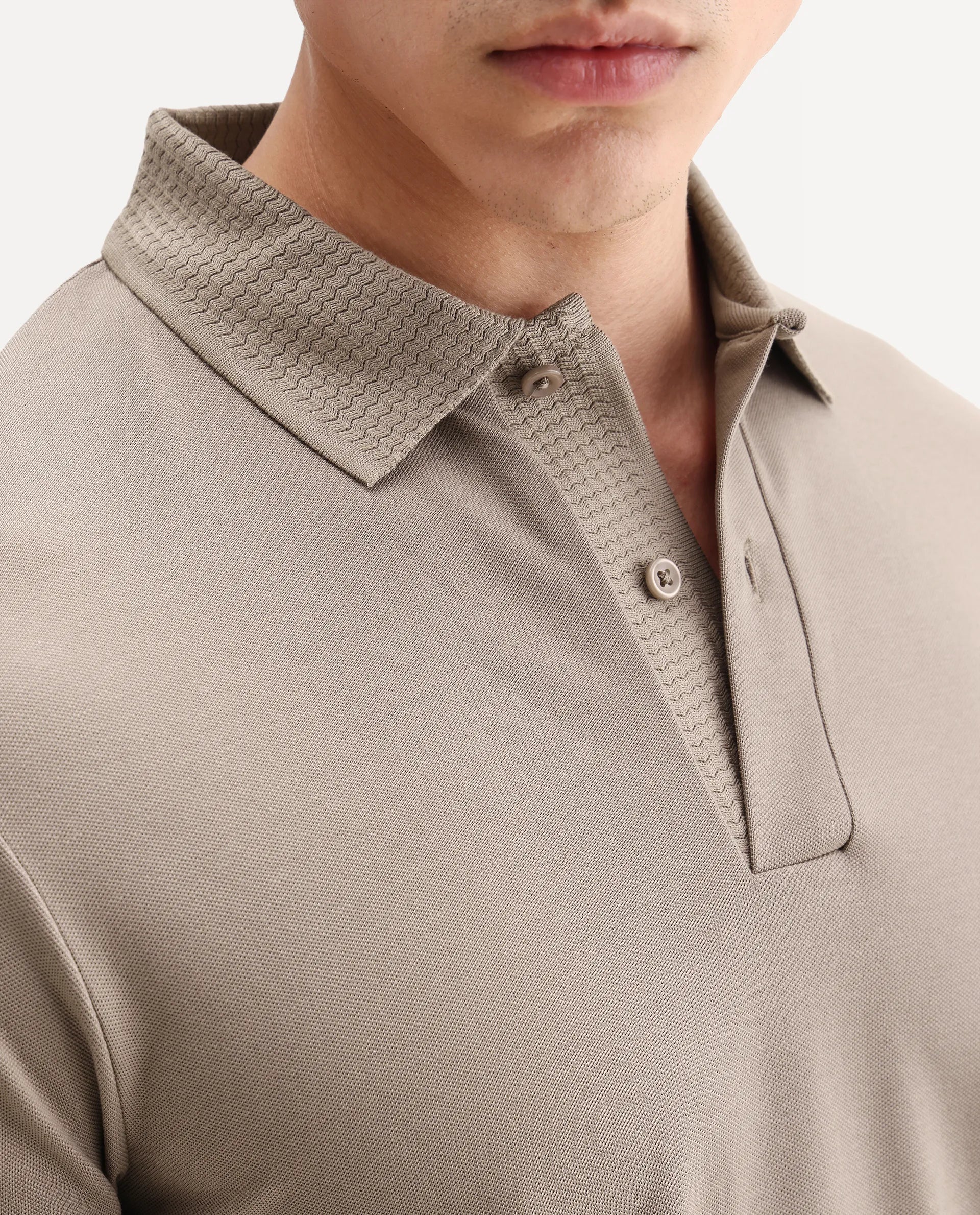 Rare Rabbit Men's Braf Dusky Brown Cotton Blend Plain Regular Fit Half Sleeve Polo - Image 3