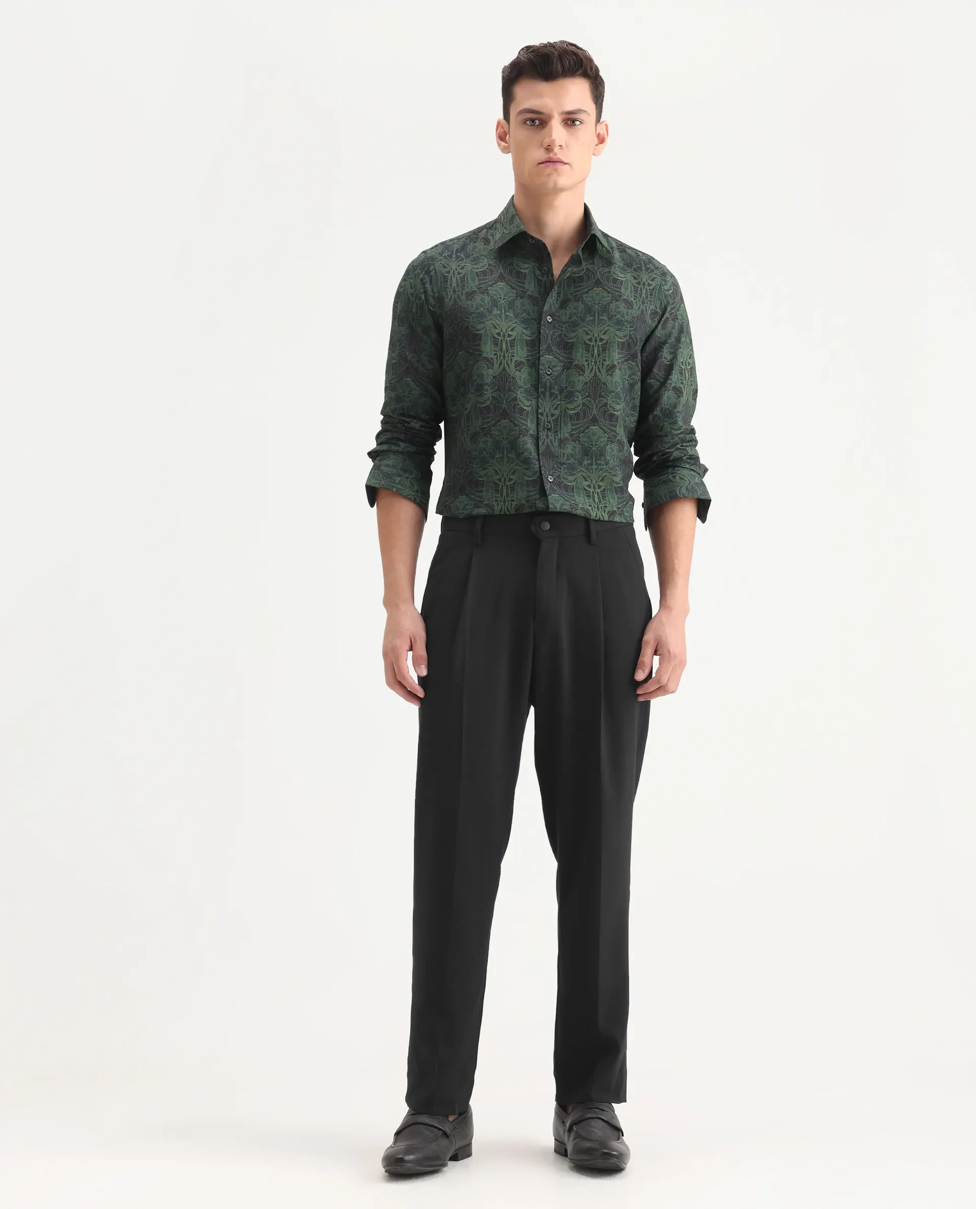 Rare Rabbit Men's Branter Black Polyester Plain Relaxed Fit Trouser - Image 4