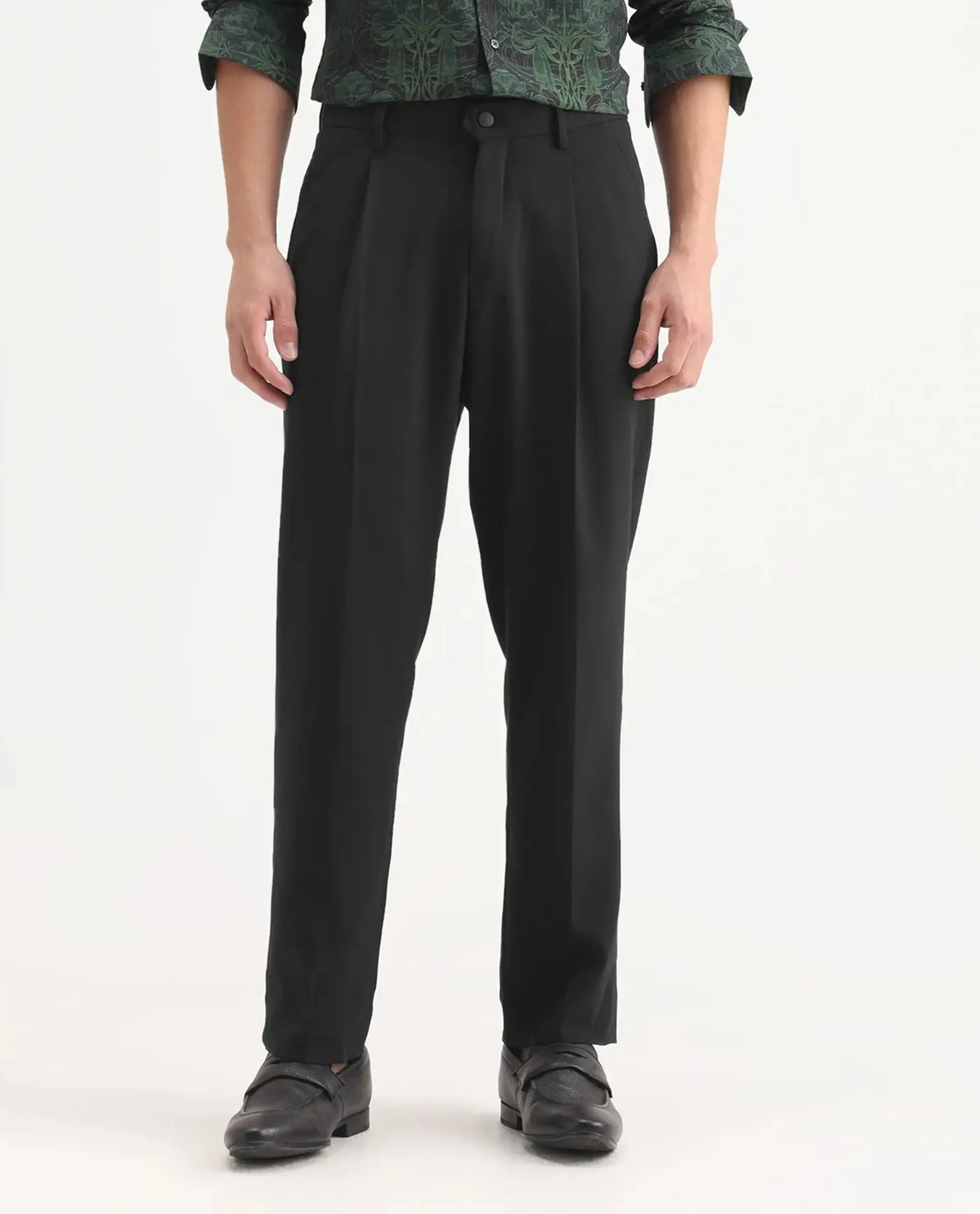 Rare Rabbit Men's Branter Black Polyester Plain Relaxed Fit Trouser - Image 9