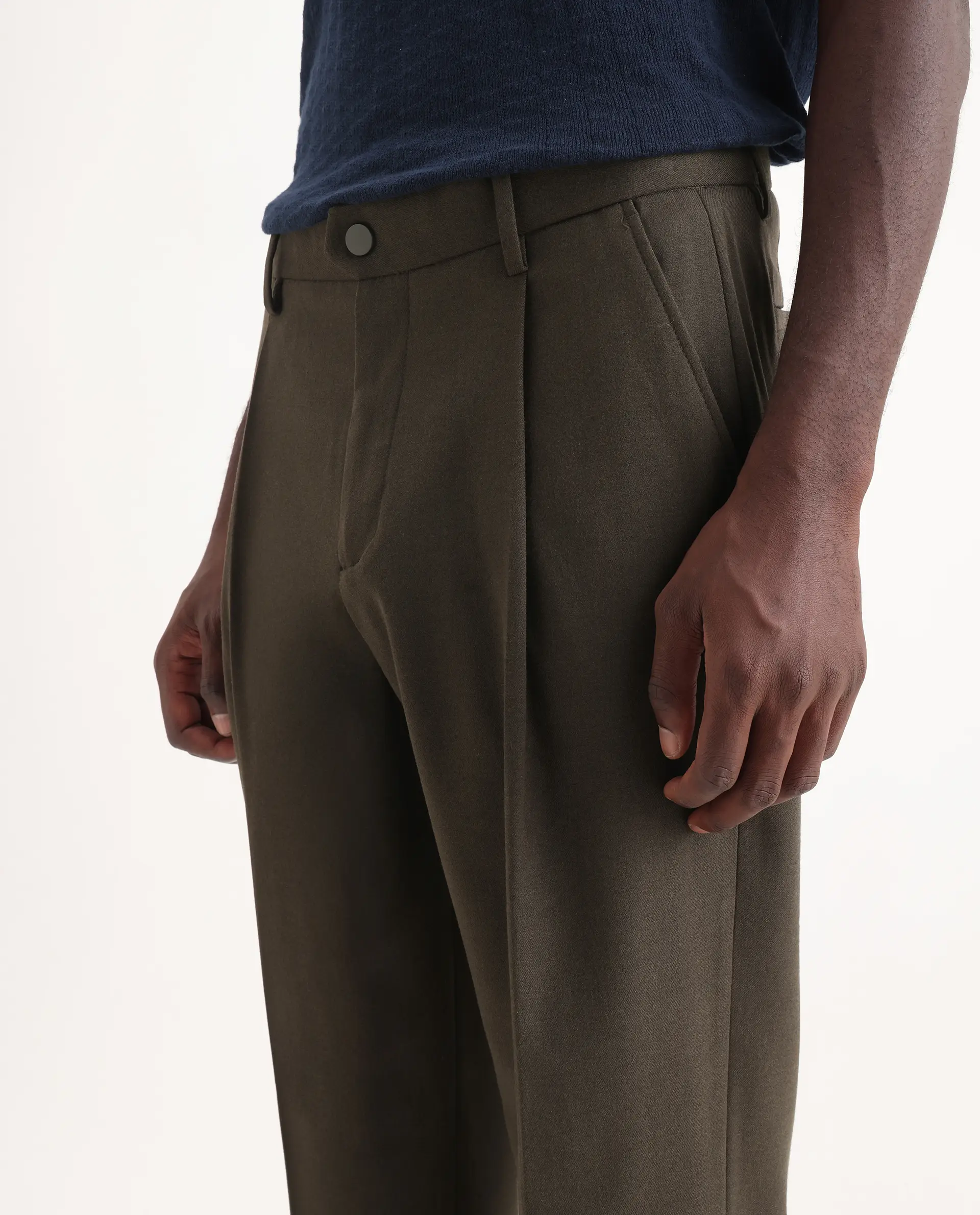 Rare Rabbit Men's Branter Olive Polyester Plain Relaxed Fit Trouser - Image 7