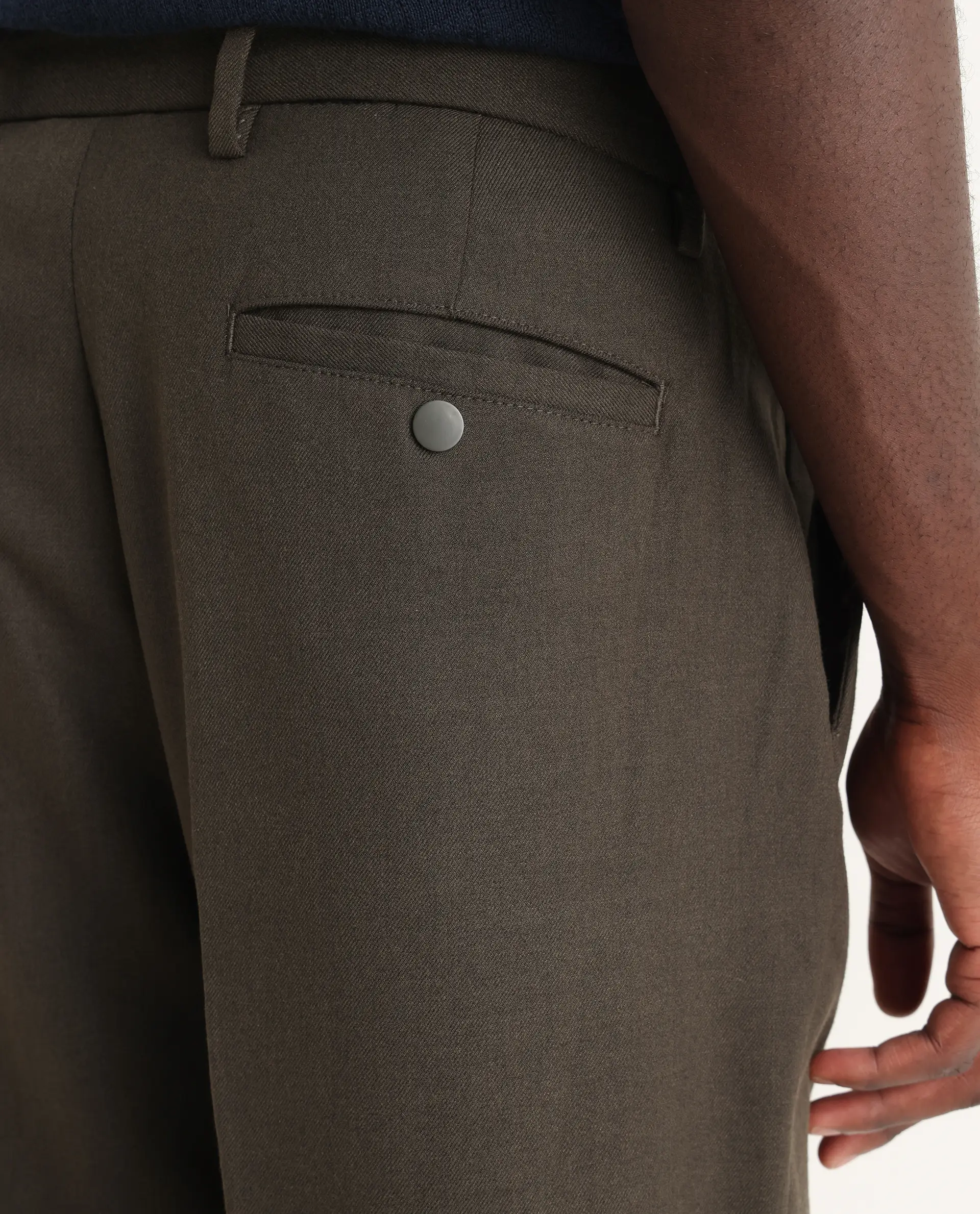 Rare Rabbit Men's Branter Olive Polyester Plain Relaxed Fit Trouser - Image 8