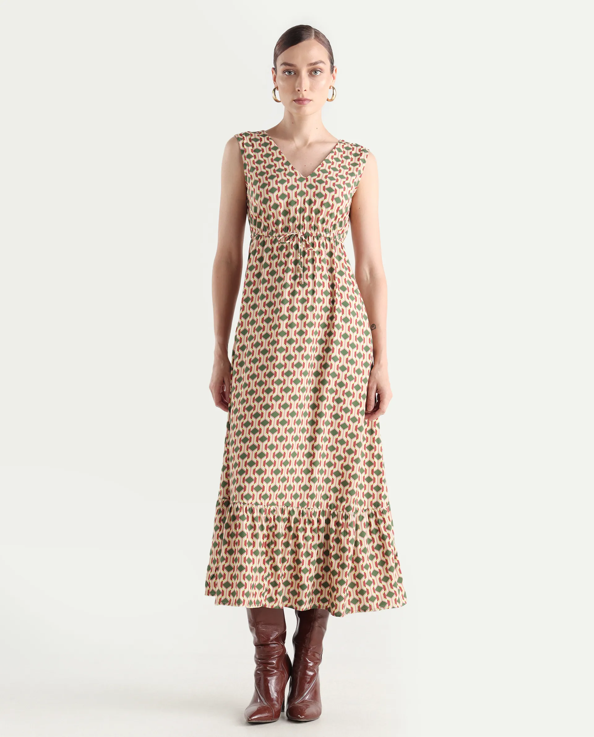 Rareism Women's Braytown Multi Viscose V-Neck Geometric Print Sleeveless Maxi Fit And Flare Dress - Image 3