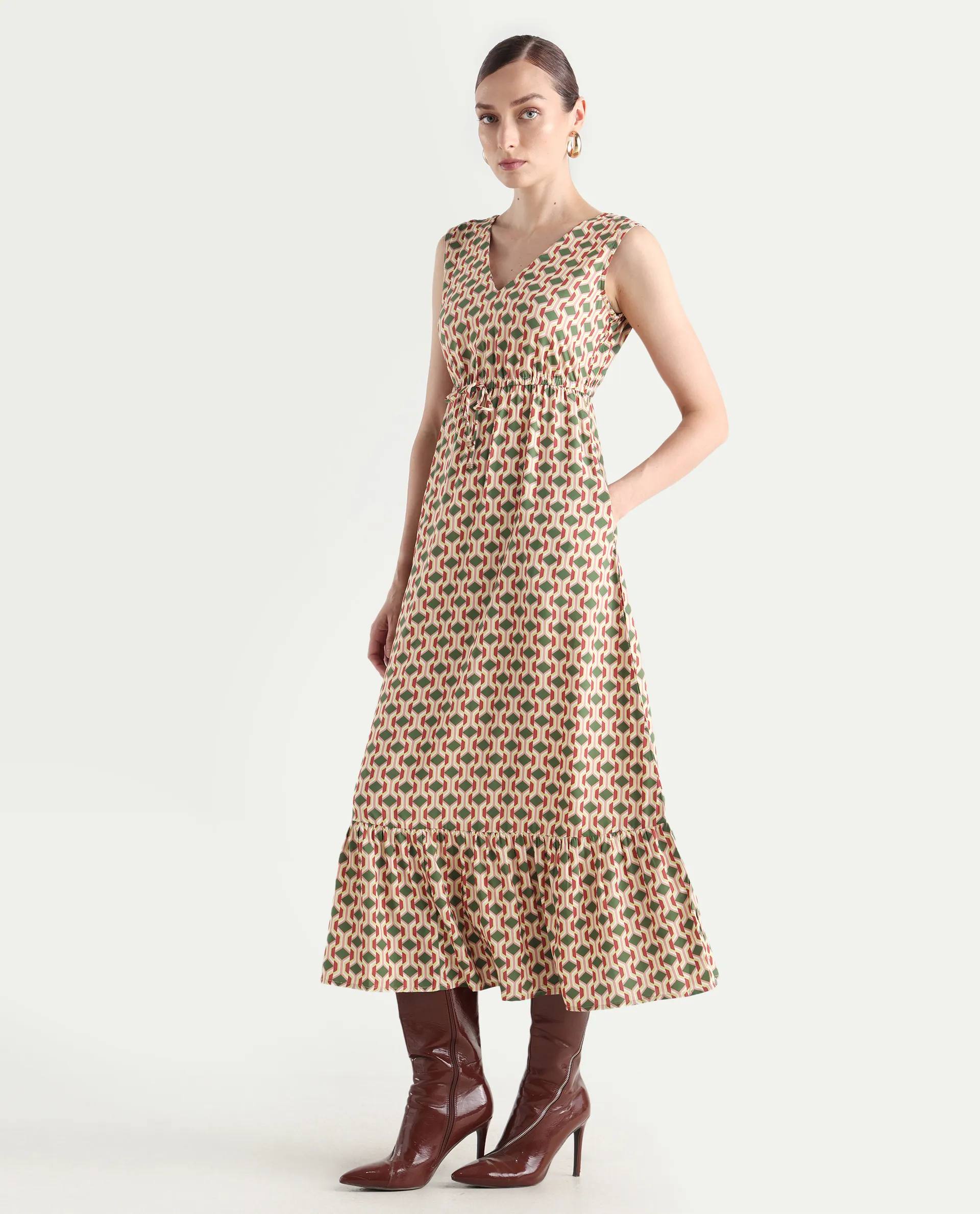 Rareism Women's Braytown Multi Viscose V-Neck Geometric Print Sleeveless Maxi Fit And Flare Dress - Image 6