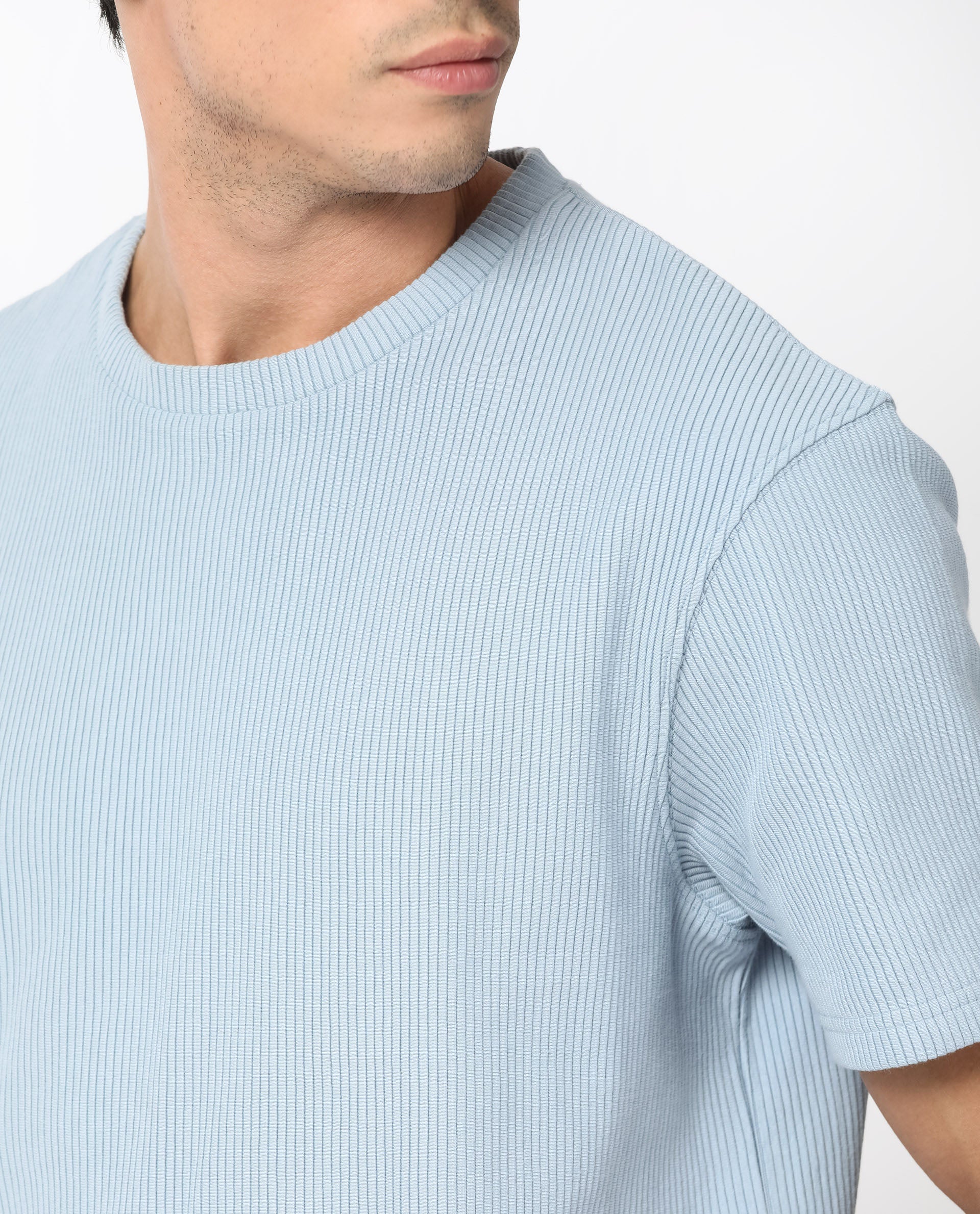 Rare Rabbit Men's Bree Dusky Blue Cotton Textured Oversized Fit Half Sleeve Crew Neck T-Shirt - Image 4