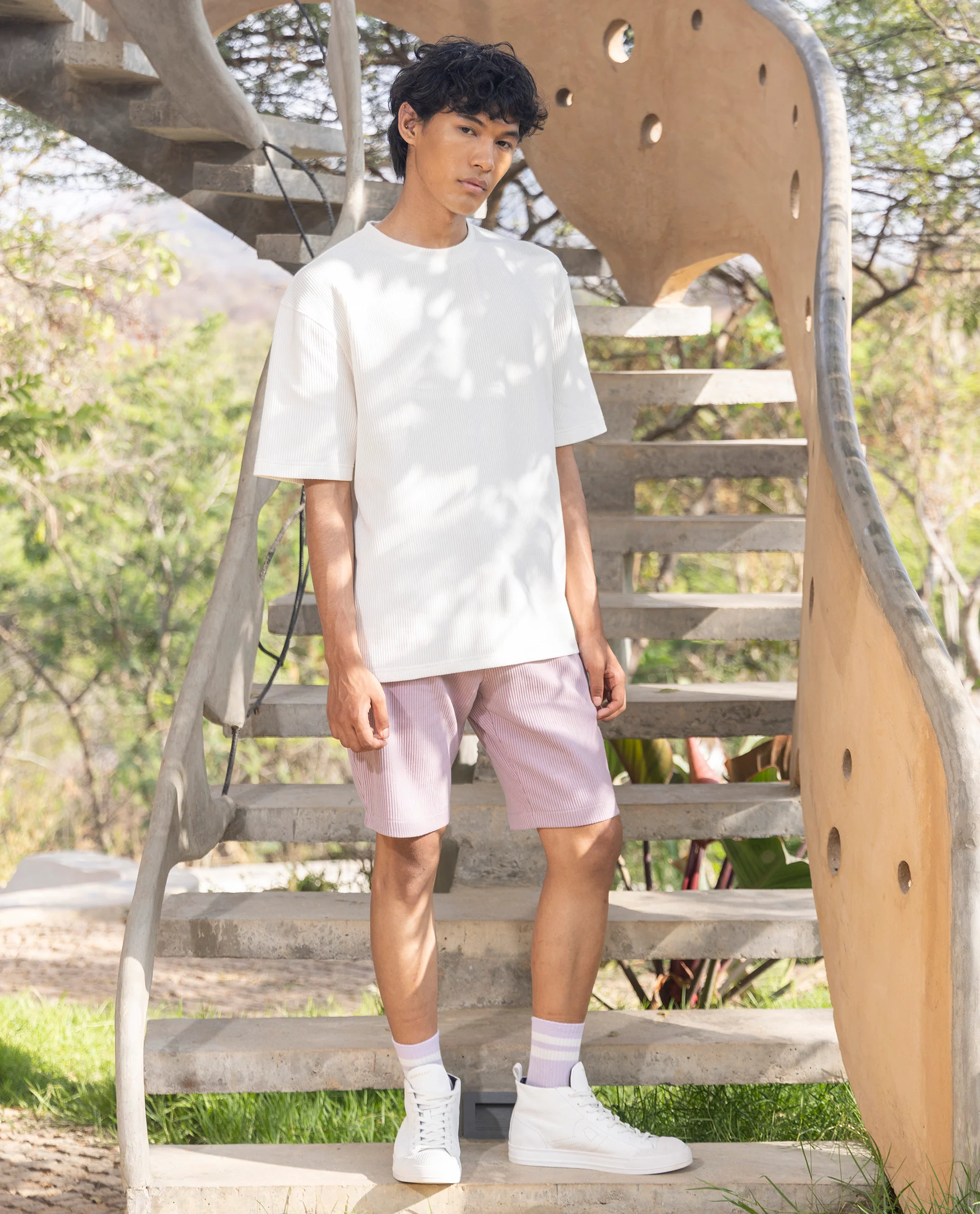 Rare Rabbit Men's Breet White Cotton Plain Oversized Fit Half Sleeve Crew Neck T-Shirt - Image 2