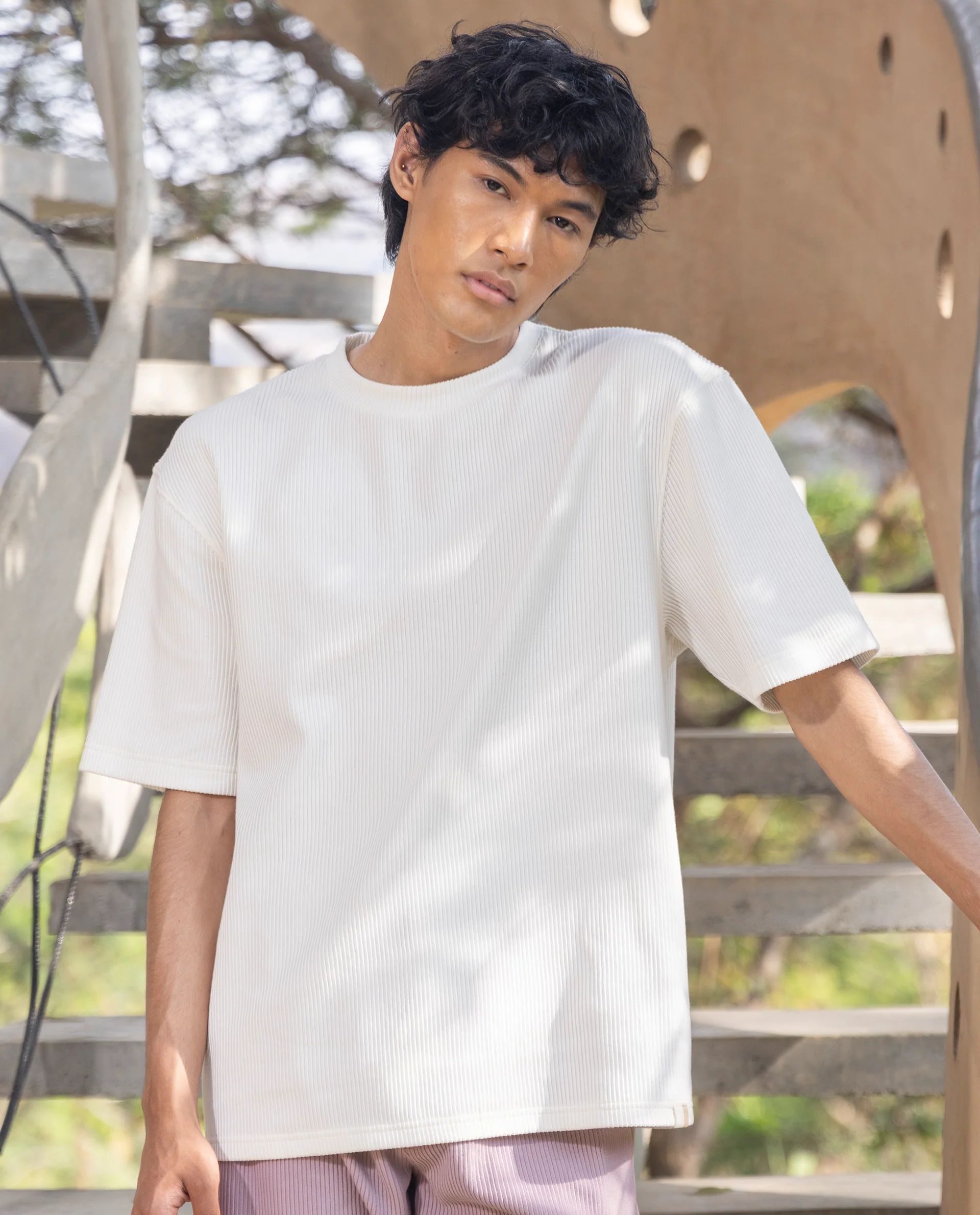 Rare Rabbit Men's Breet White Cotton Plain Oversized Fit Half Sleeve Crew Neck T-Shirt - Image 4