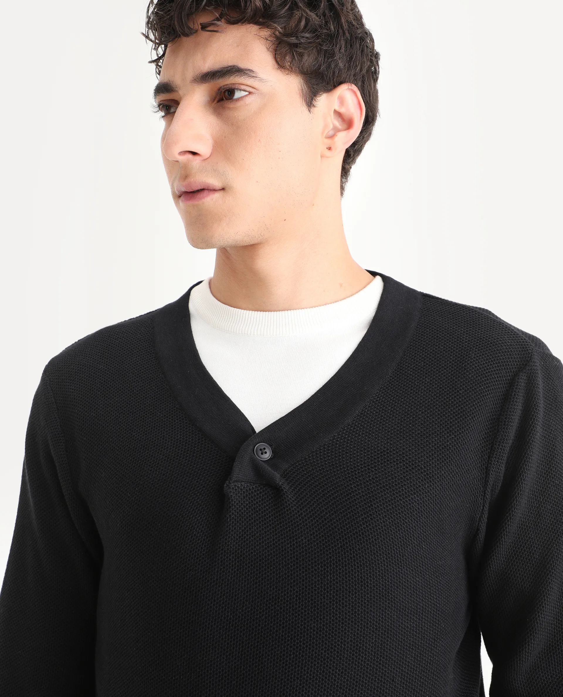Rare Rabbit Men's Breeze Black Cotton Plain Regular Fit Full Sleeve V-Neck Sweater - Image 3