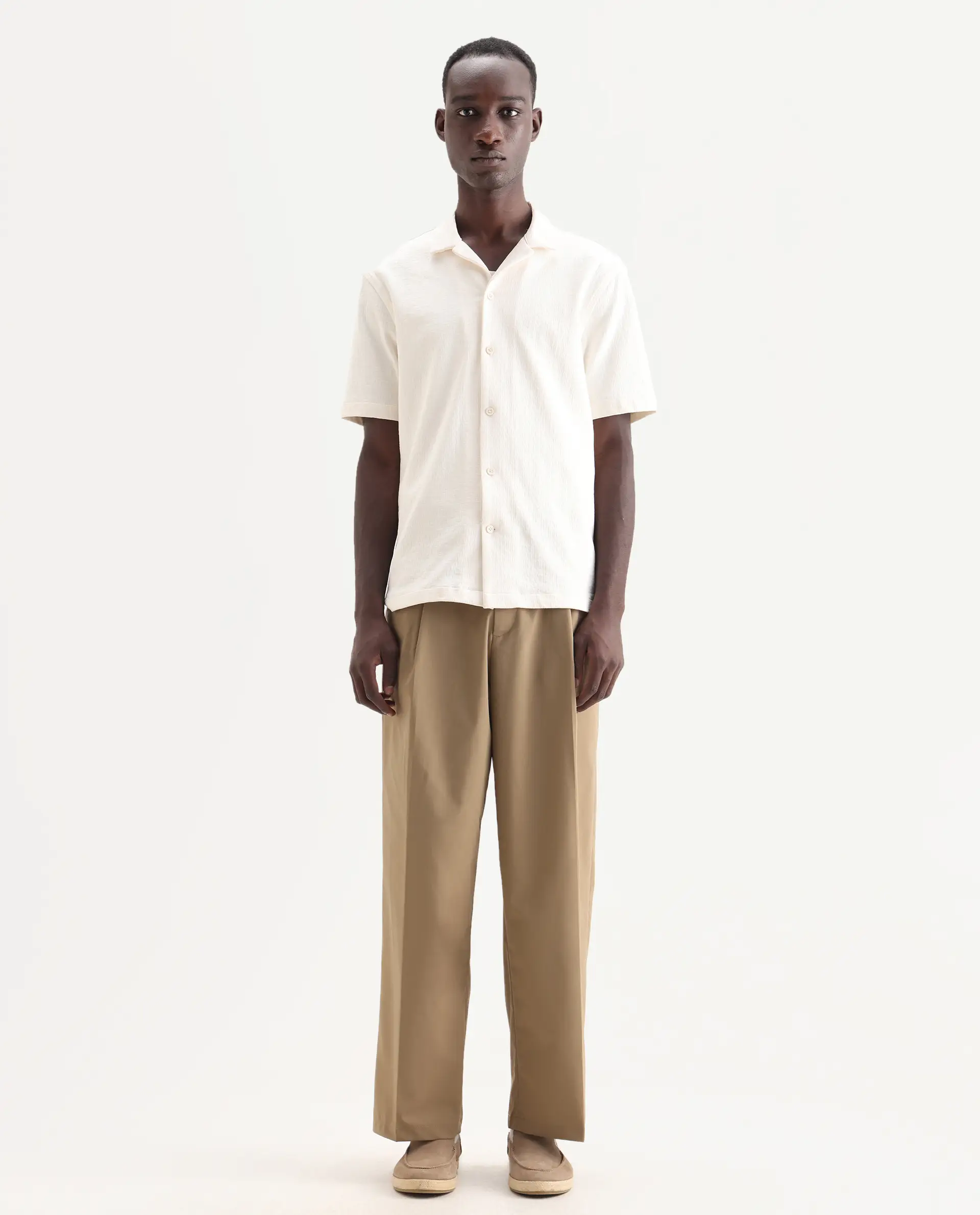 Rare Rabbit Men's Brelint Khaki Linen Blend Plain Relaxed Fit Trouser - Image 6